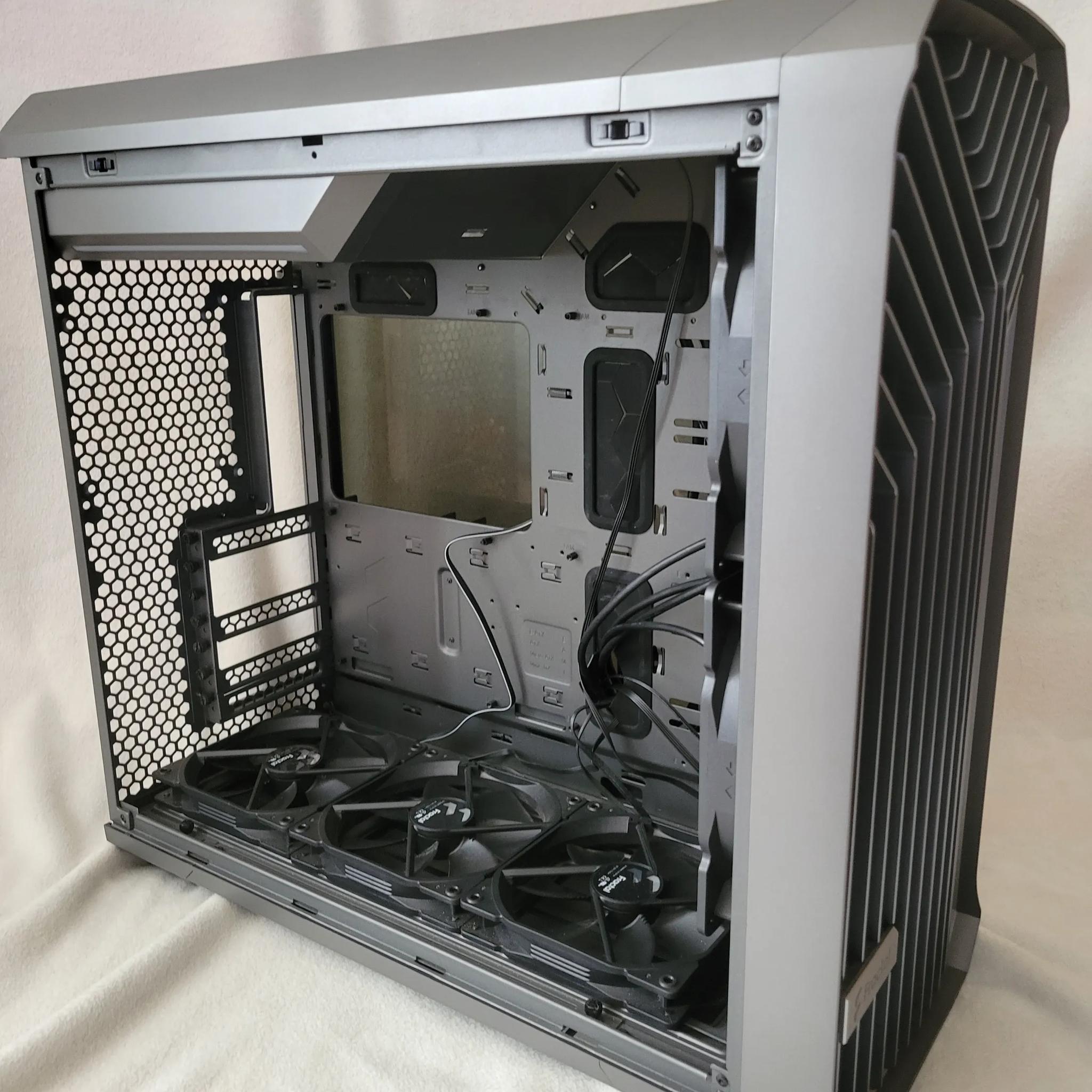 FRACTAL TORRENT EATX CASE, 2x180mm Front fans, NO RGB, Black