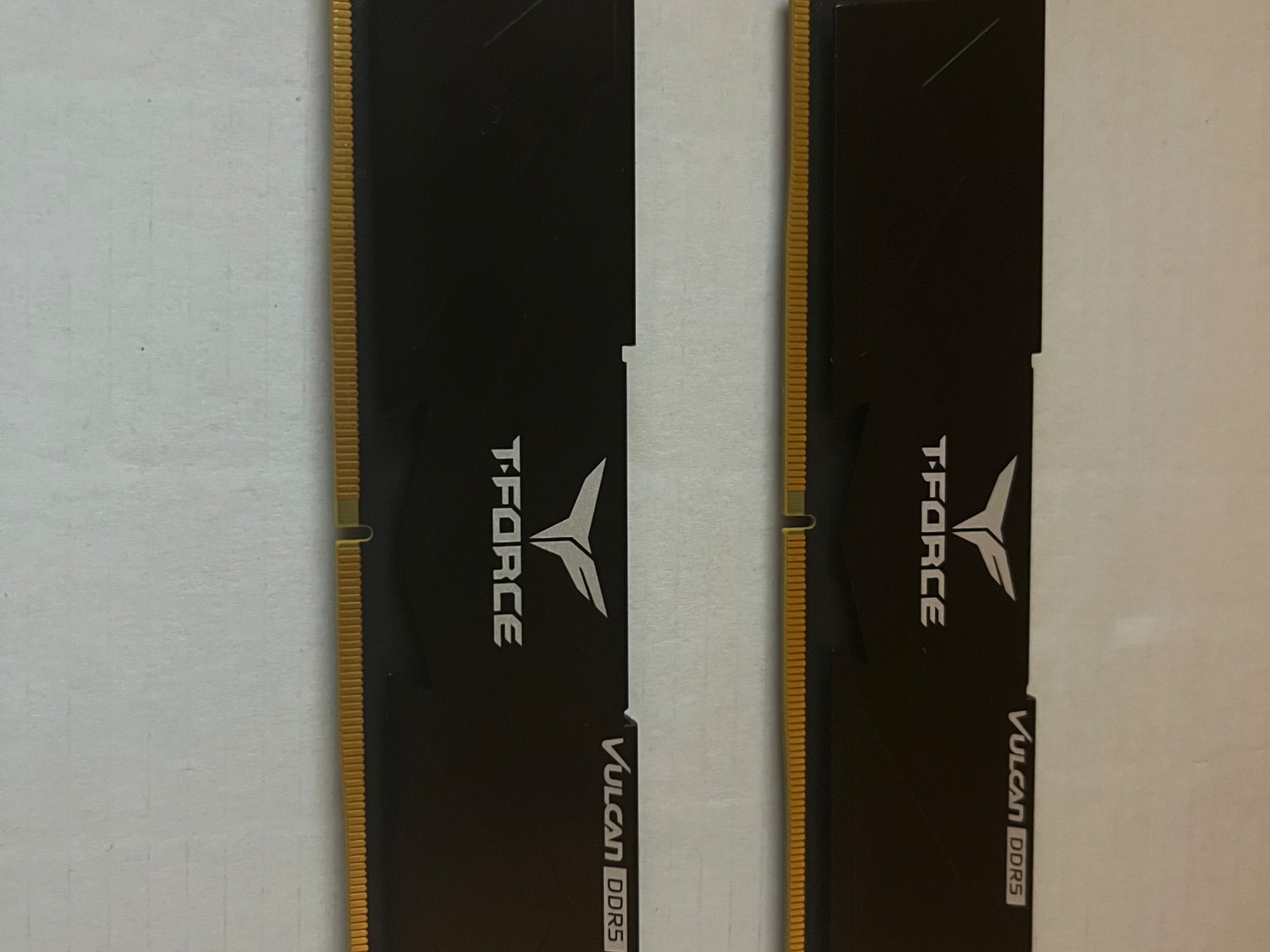 Intel i5 12400f with 16 gb of T force ram