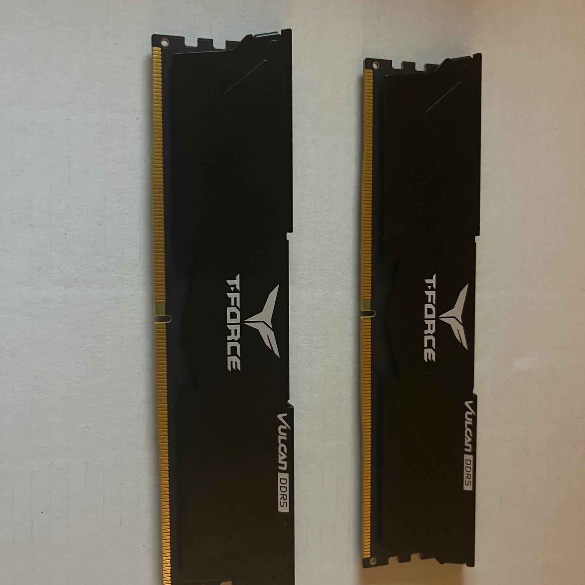 Intel i5 12400f with 16 gb of T force ram