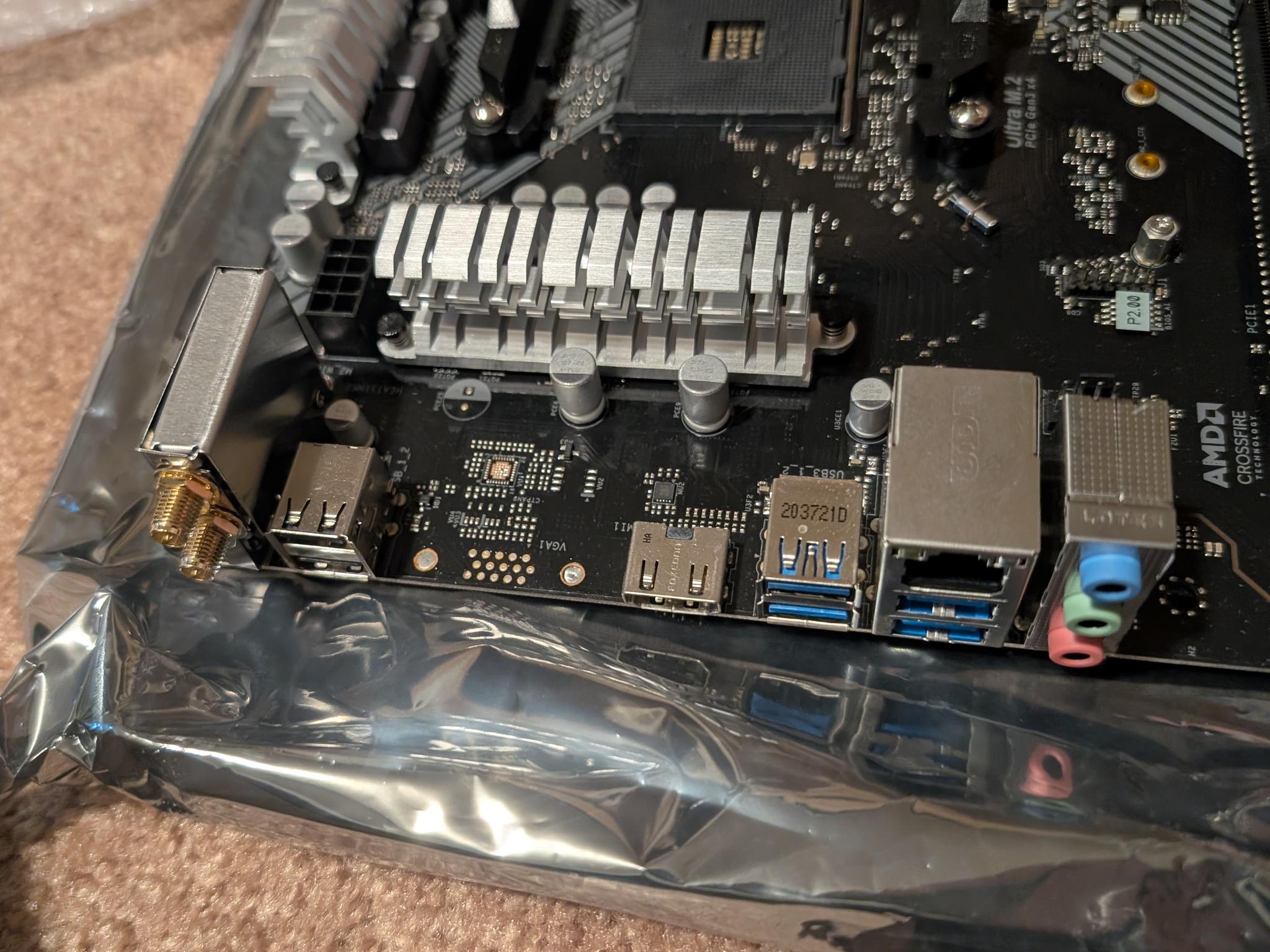 ASRock b450M/ac R2.0