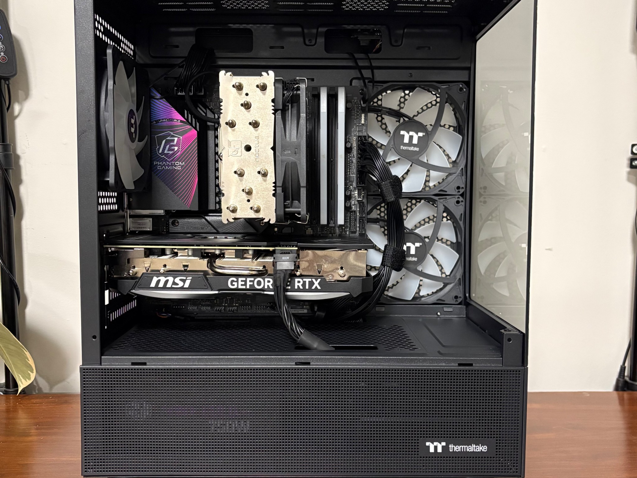 RTX 4070 TI Super | Ryzen 7 7700X | 32GB DDR4 | 1 TB SSD | 750W PSU | 3x 120mm Fan | mATX Case