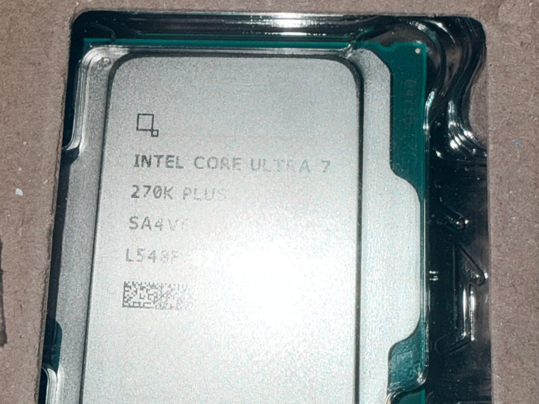 Intel Core Ultra 7 270K Plus