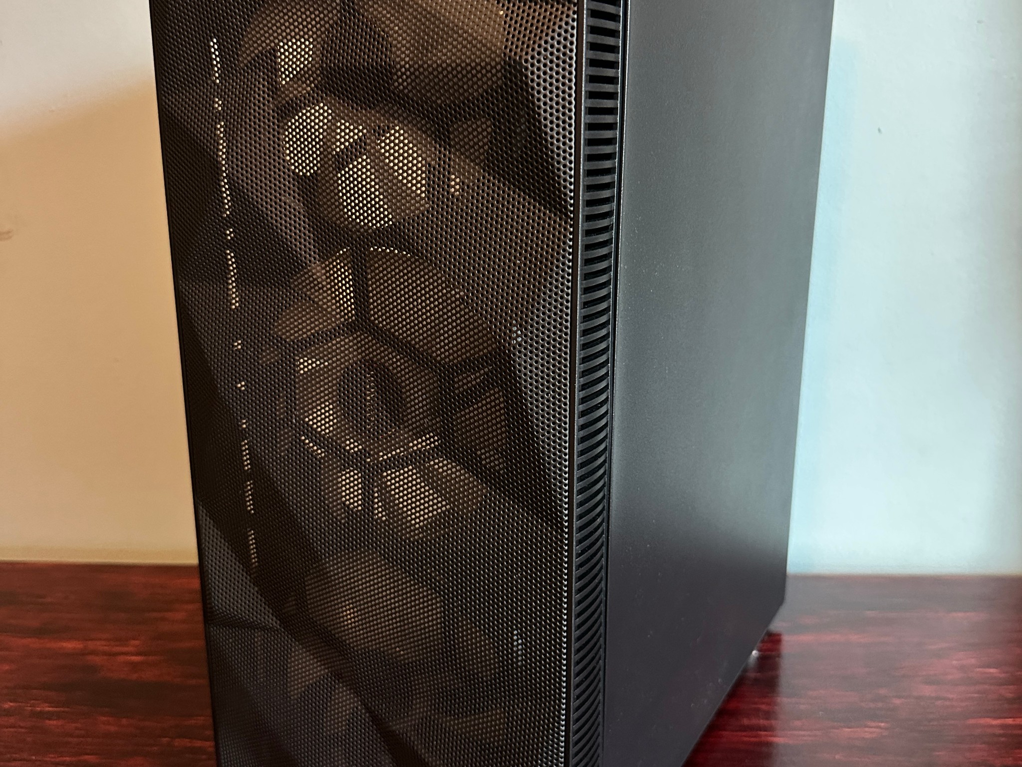 HAWKEYE | R5 3600XT | RTX 3060 12GB | 32GB DDR4 | 512GB NVME | Win 11
