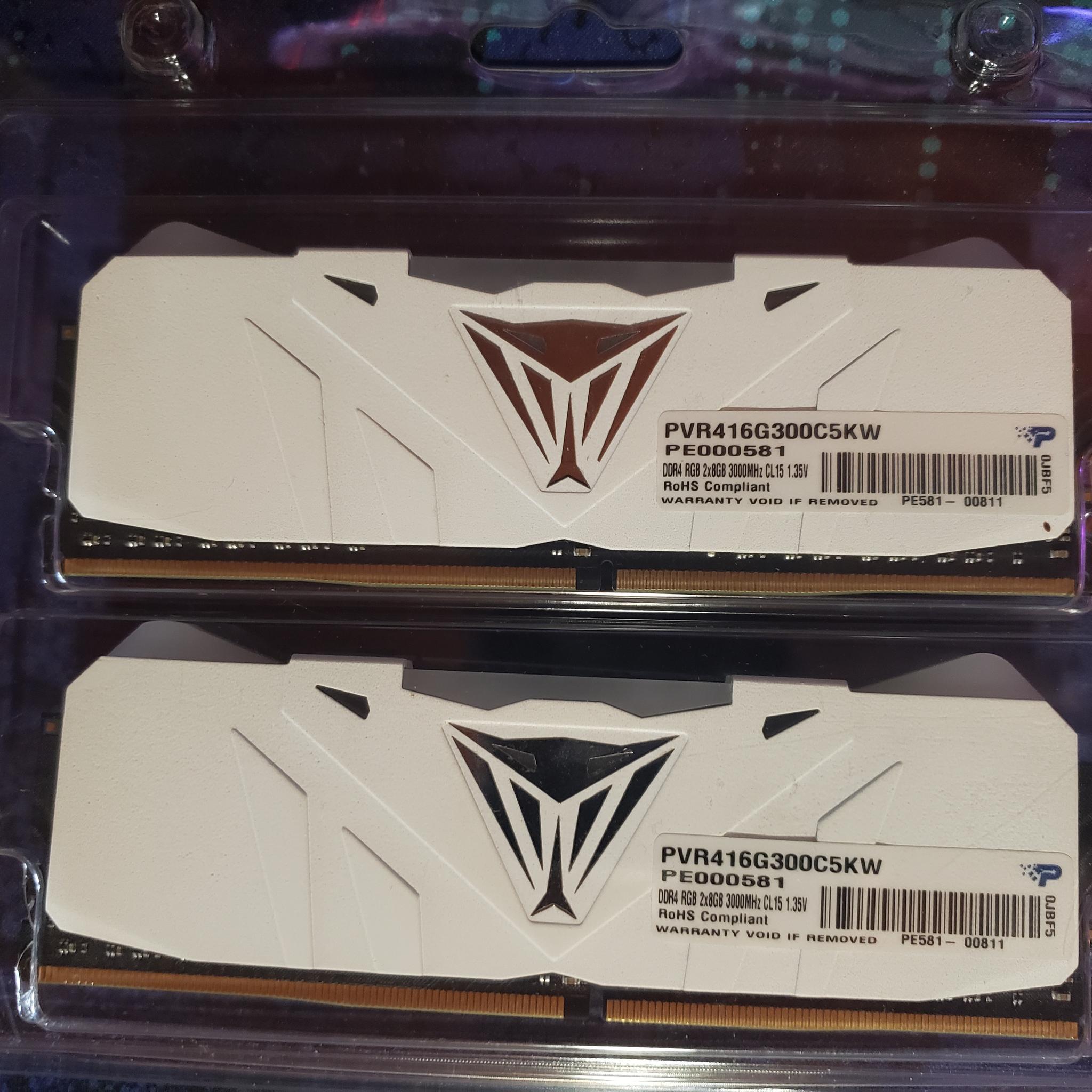 Patriot Viper White DDR4 16GB 3000