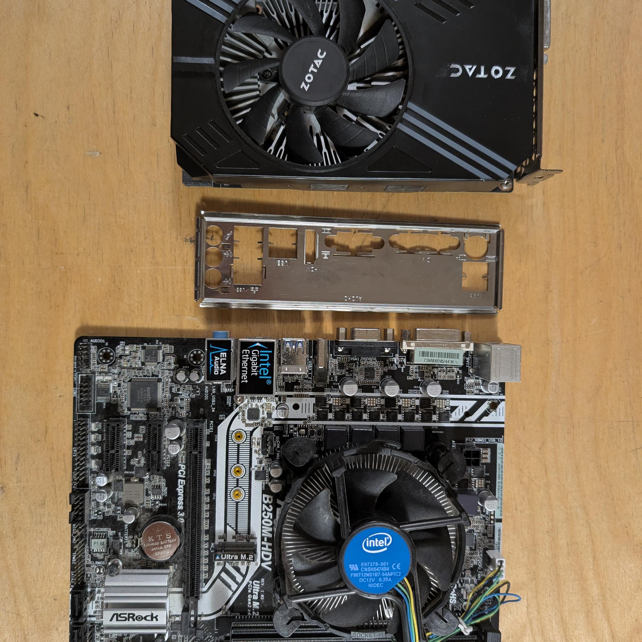 AsRock B250 + Intel Core i7 7700 + Nvidia GTX 1060 3GB