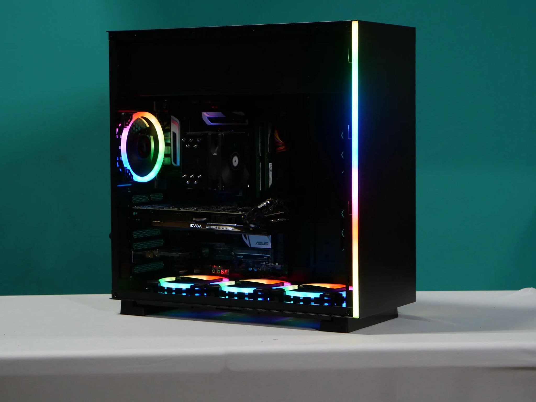 UCW Ready to Play X99 "Monolith" Build (Xeon E5-2620V4+ GTX 980 TI 6GB + 32gb RAM)