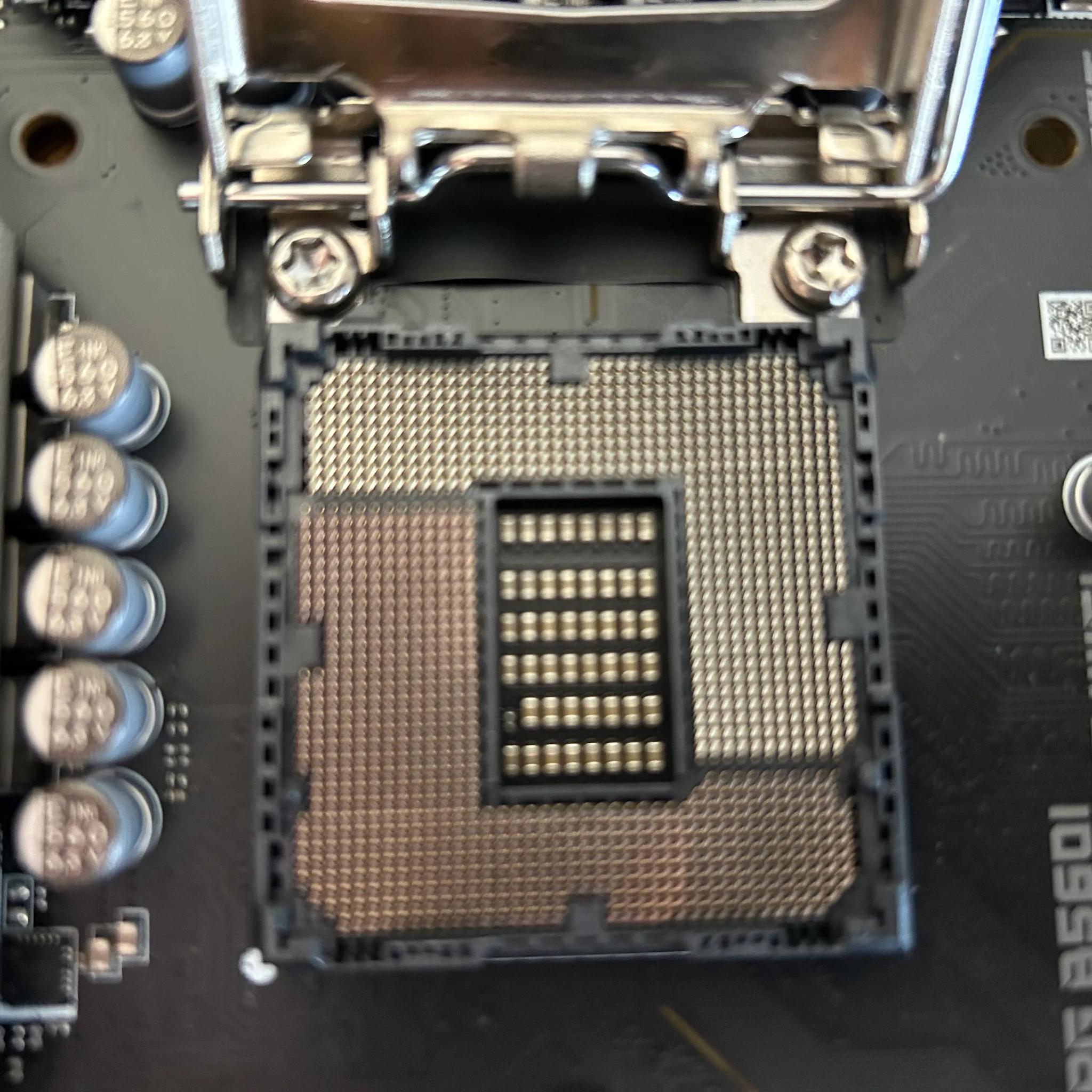 MSI B560i Gaming Edge Wifi ITX Motherboard AS-IS