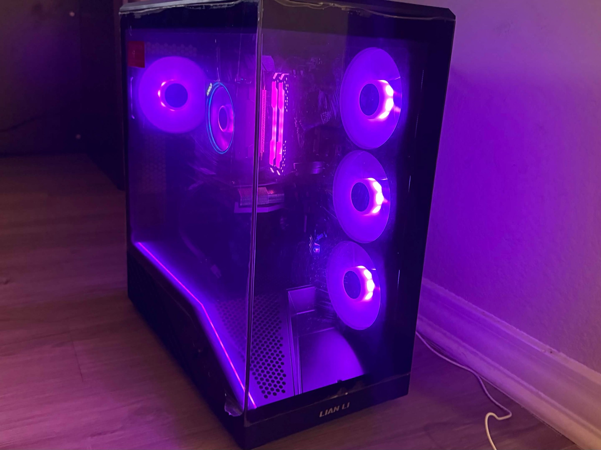 Budget Gaming PC | RYZEN 5 5600 | 32GB DDR4 | RTX 3060 12GB | 512GB NVMe + 2TB HDD | Lian Li V100R