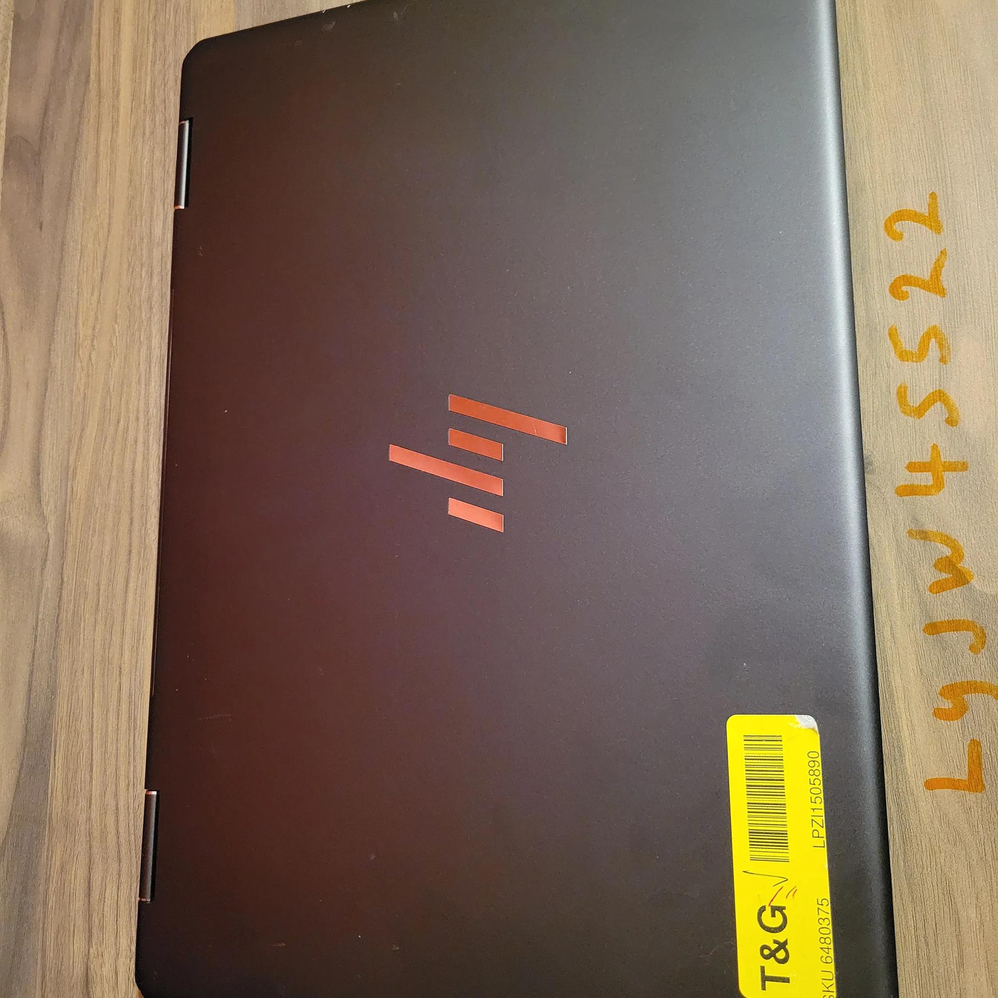 HP Spectre 2n1 Laptop - 16" Touch Screen - intel i7 11th gen. - 1tb ssd - RTX 3050