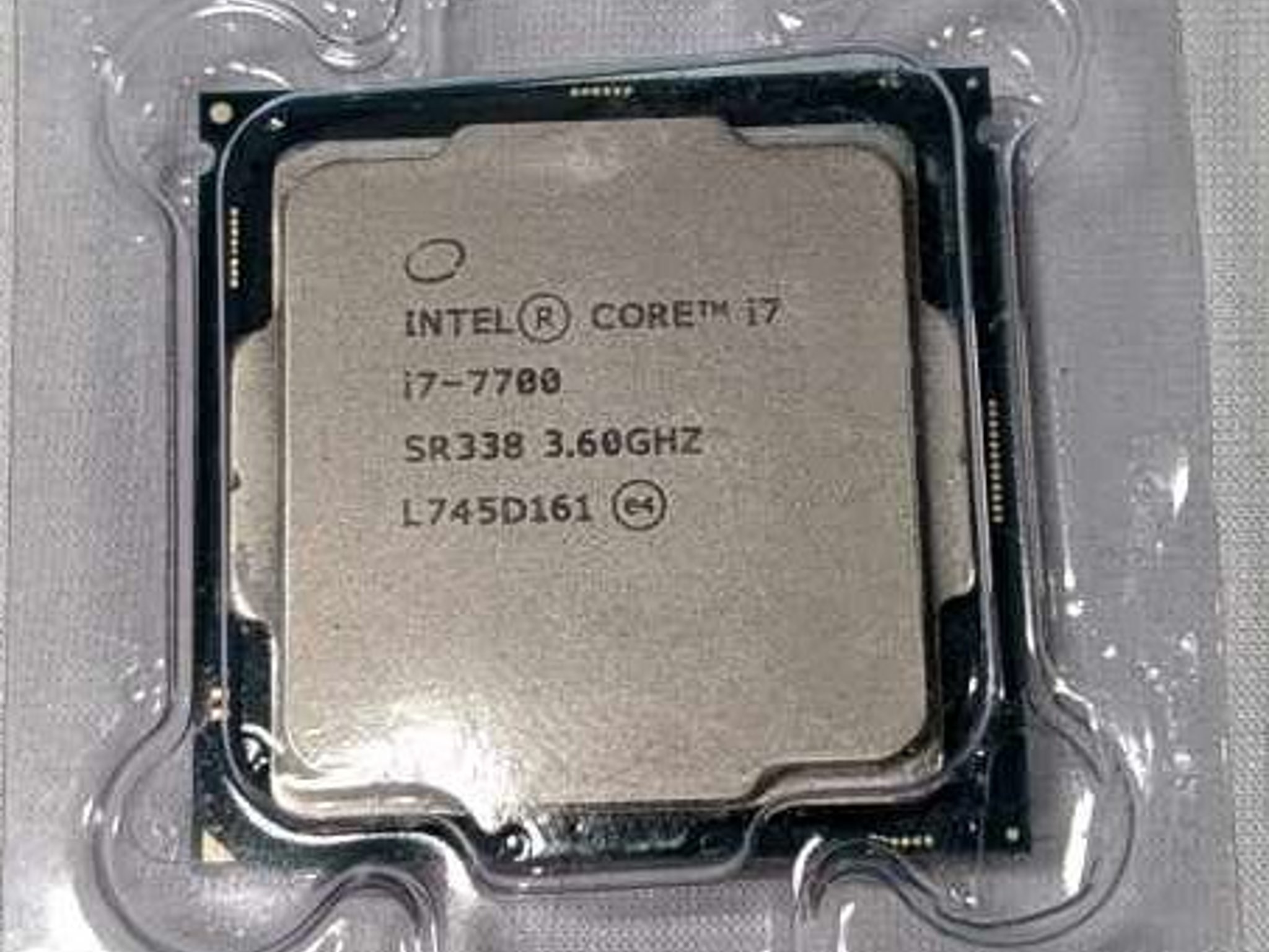 i7-7700 @ 3.6ghz. Free Ship!
