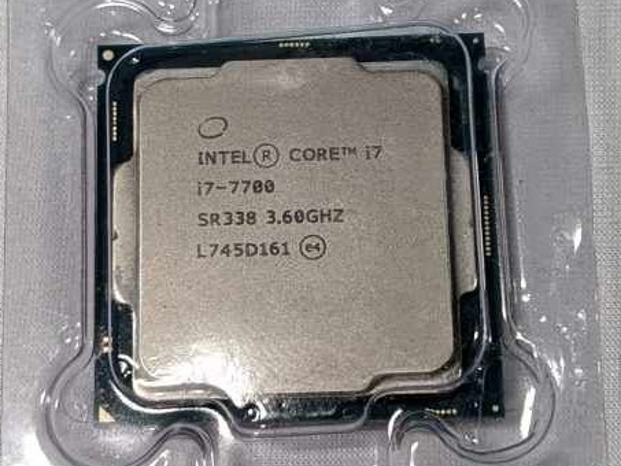 i7-7700 @ 3.6ghz. Free Ship!