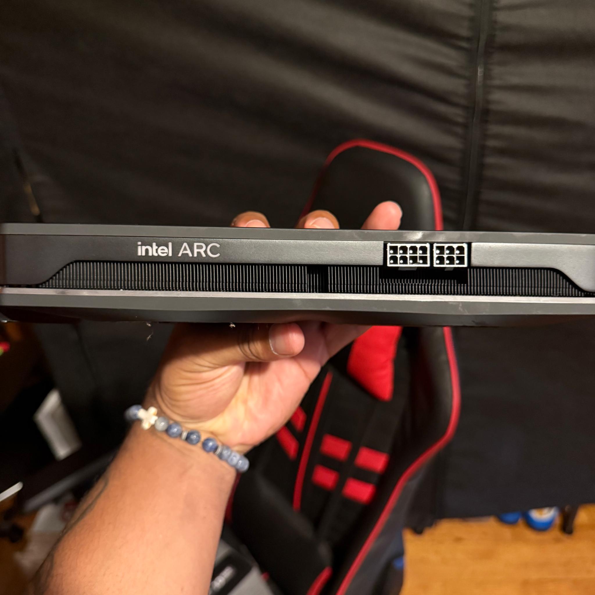 Arc A750