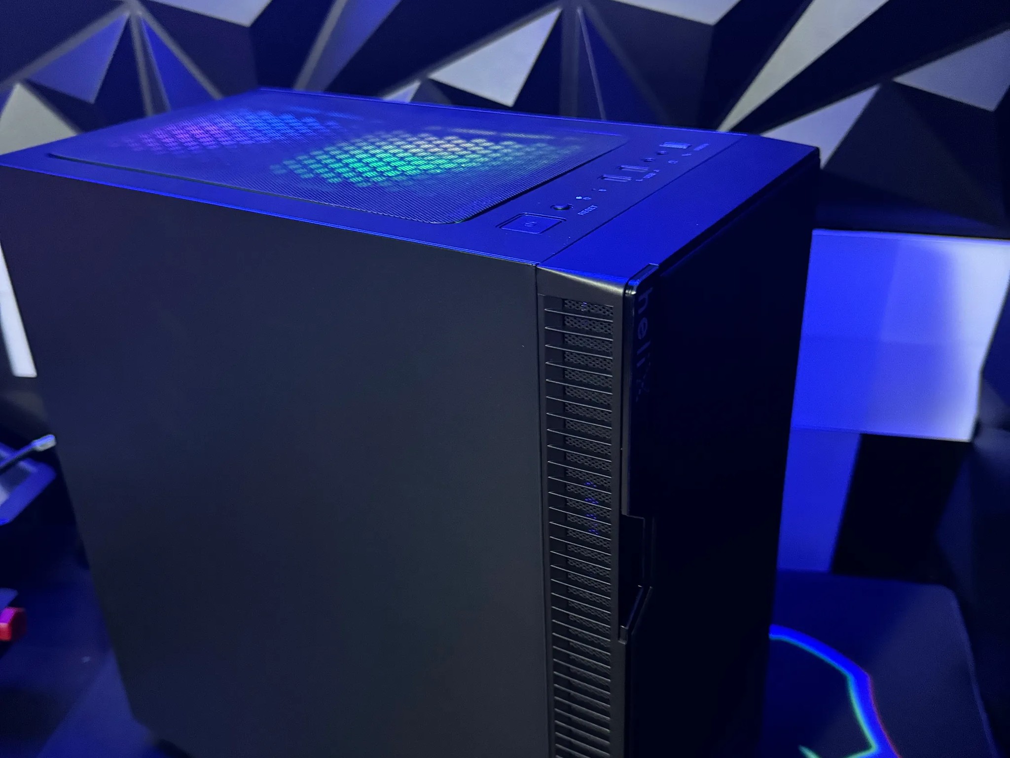 Tusker Build 6570 Budget Gamer