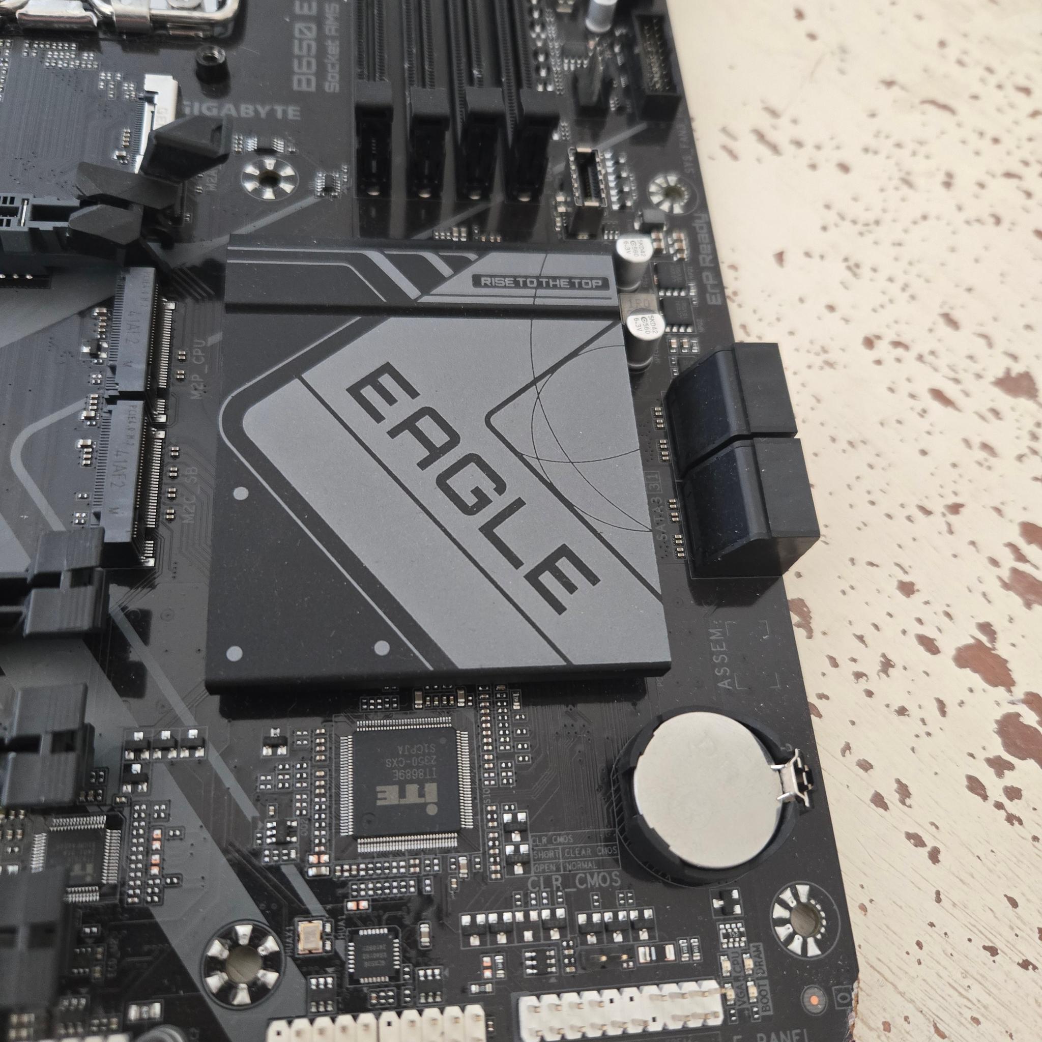 Gigabyte B650 Aorus Elite AX