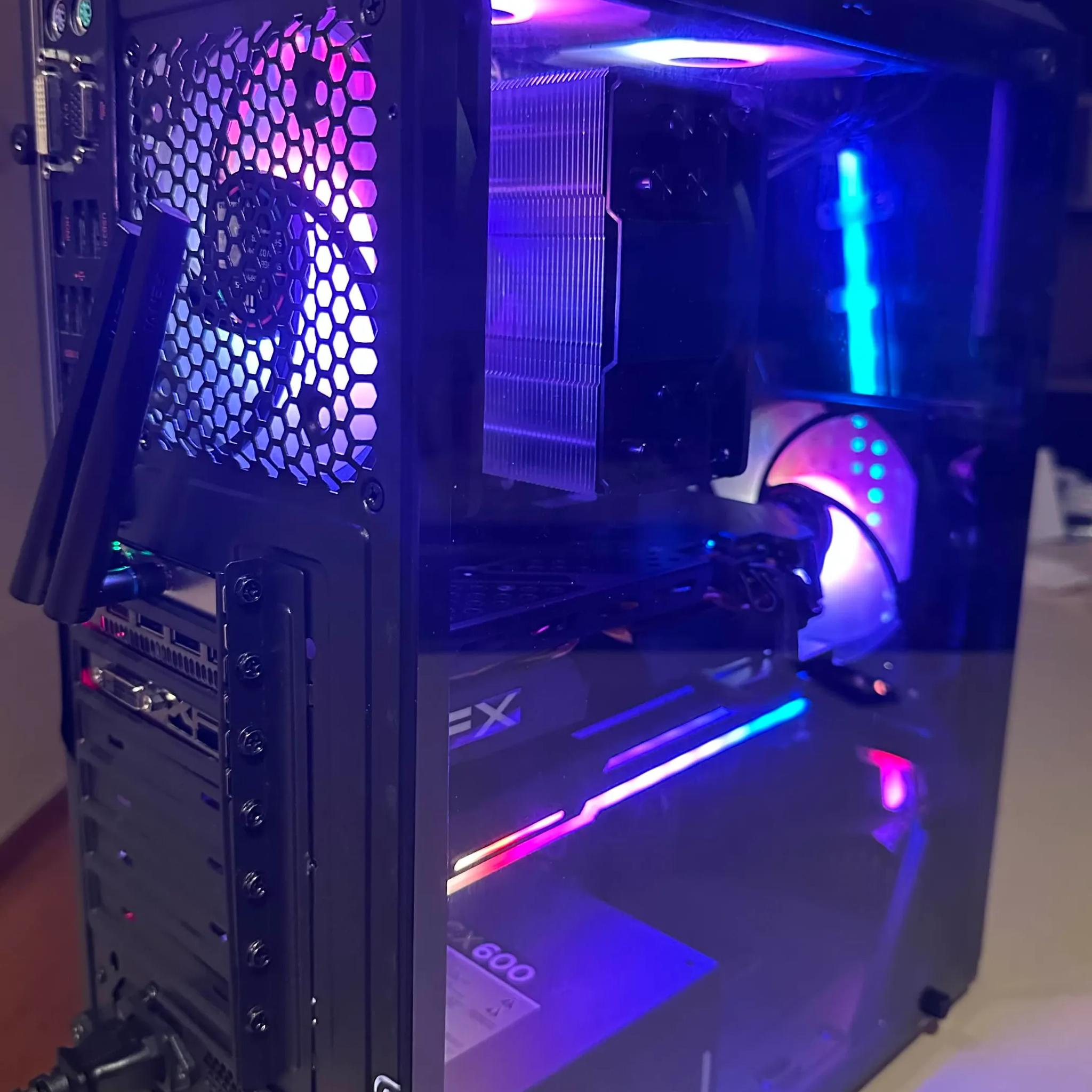 Starter Gaming PC – Intel Core i7-4770K | XFX AMD Radeon RX 580 | 32GB RAM | 1TB SSD | Win10