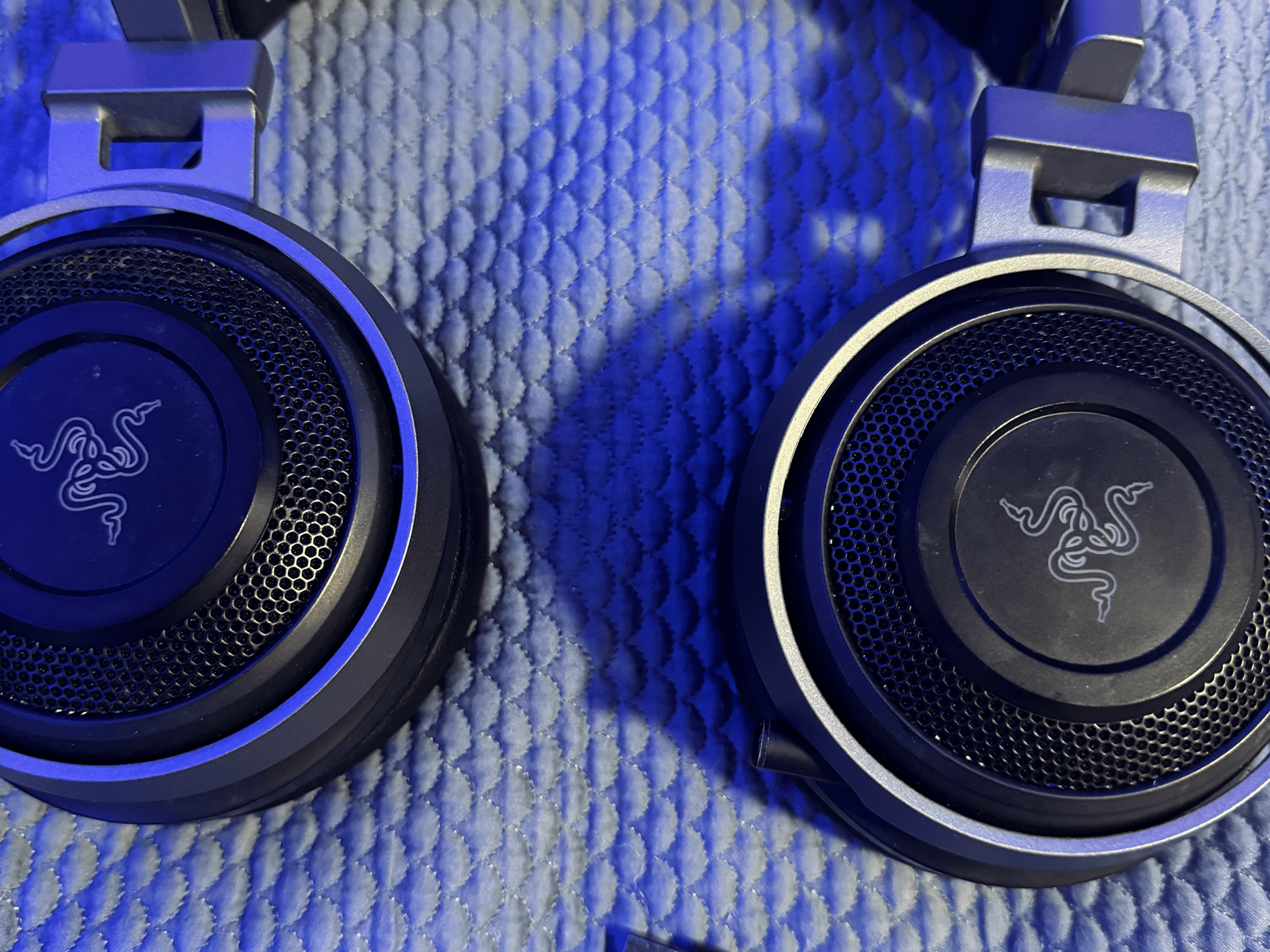 Razer Nari Ultimate Wireless 7.1 Surround Sound Gaming Headset