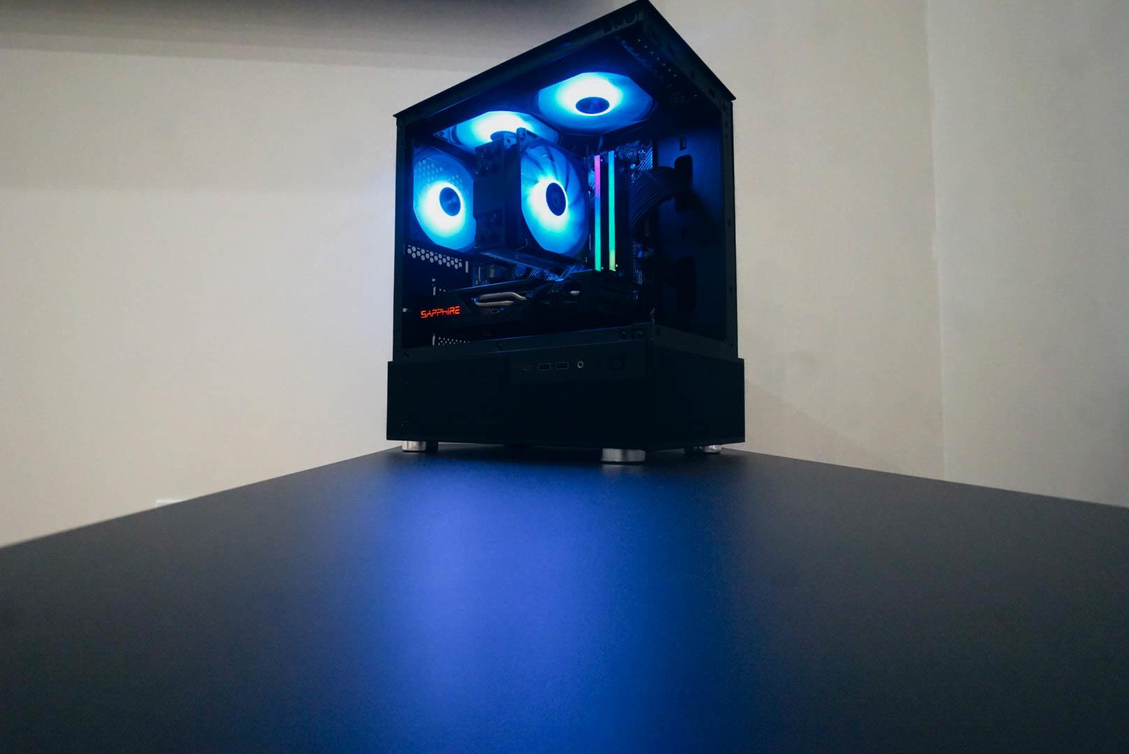 RX 5700XT|R5 5500| 32GB DDR4|1TB SSD|