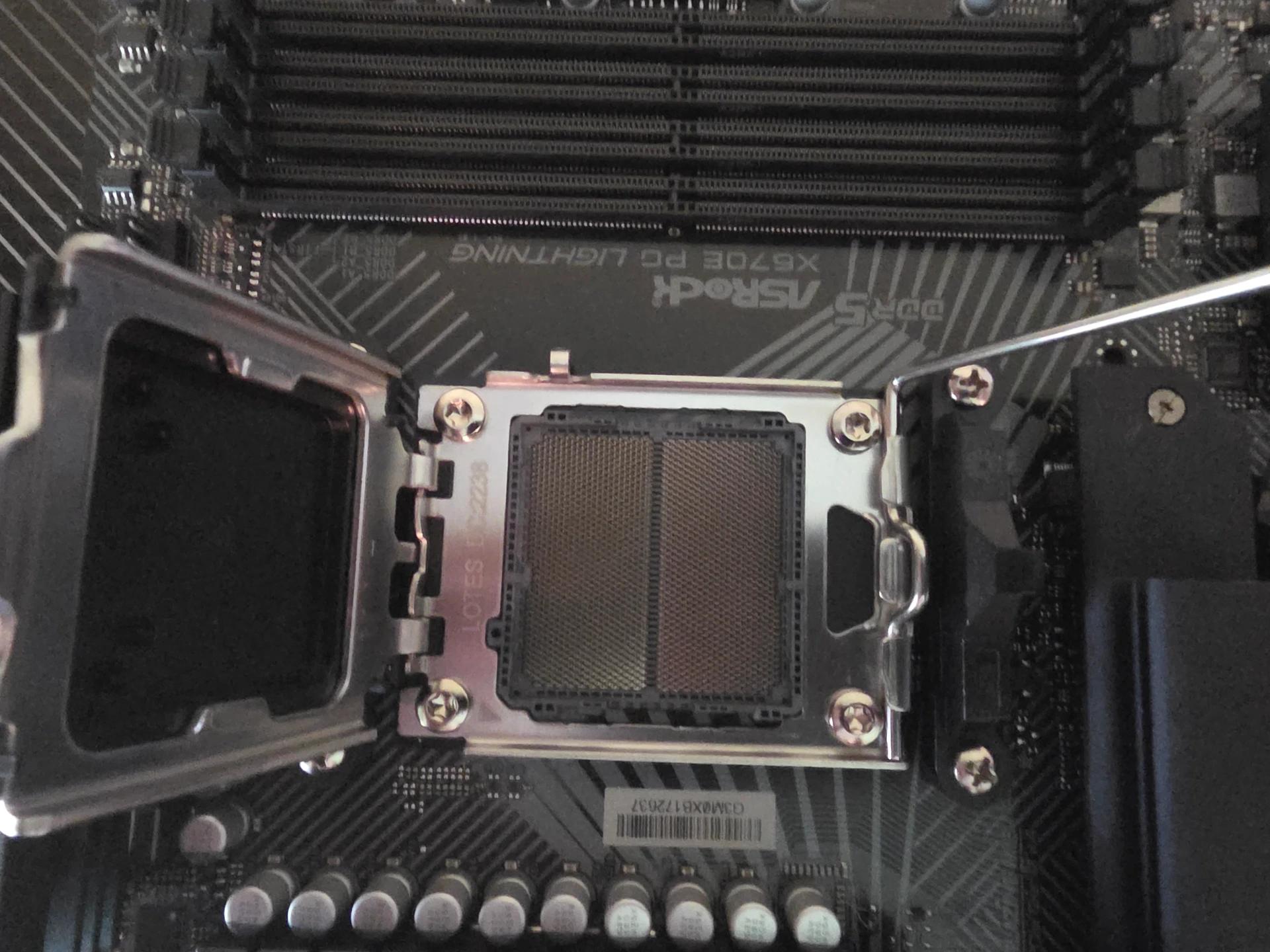 Used ASRock X670E PG Lightning motherboard with New AMD Ryzen 5 9600X