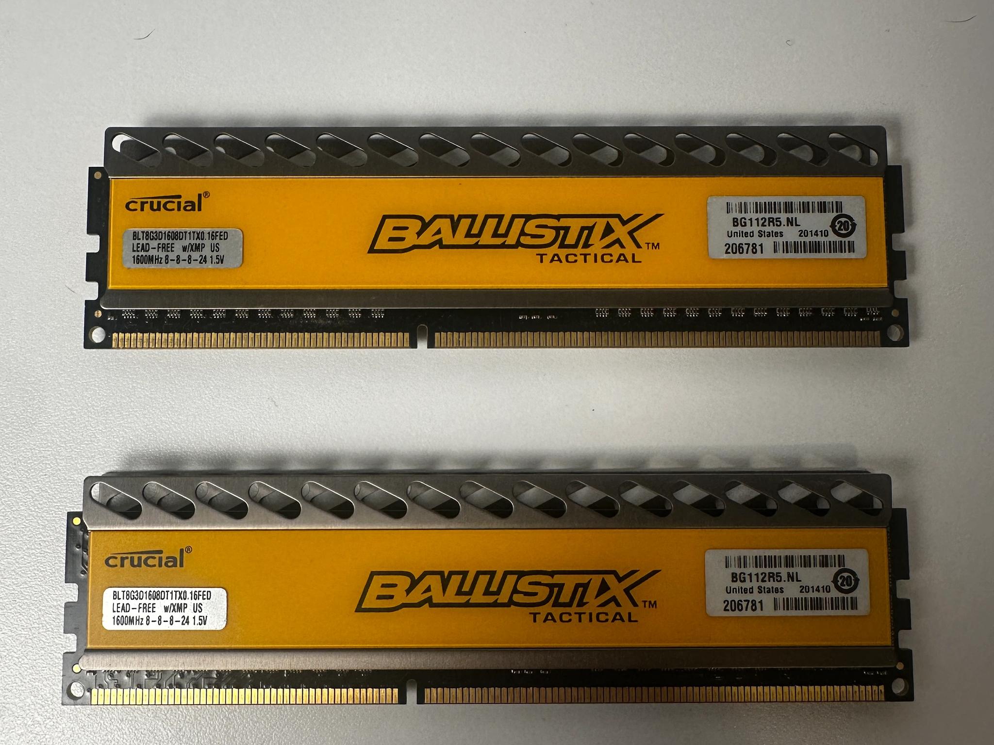 GIGABYTE GA-Q87M-D2H, I5 4590, 16gb DDR3 Combo! LGA1150 mATX Motherboard W/ IO