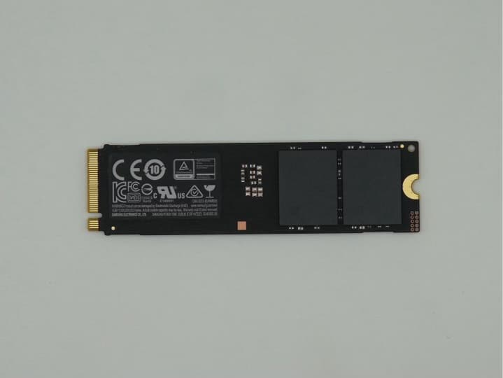 SAMSUNG 9100 8TB PCIe 5.0 SSD NVME