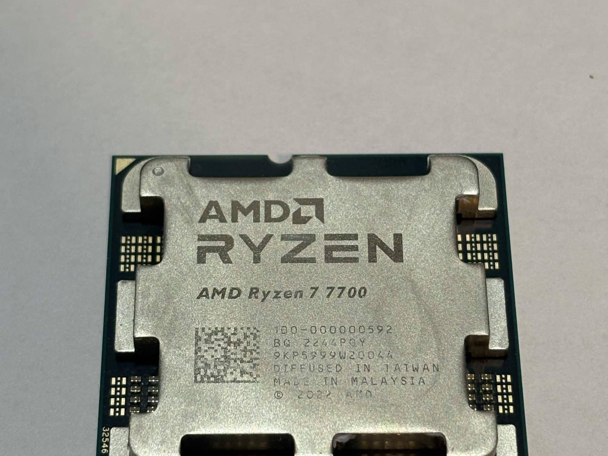 AMD Ryzen 7 7700
