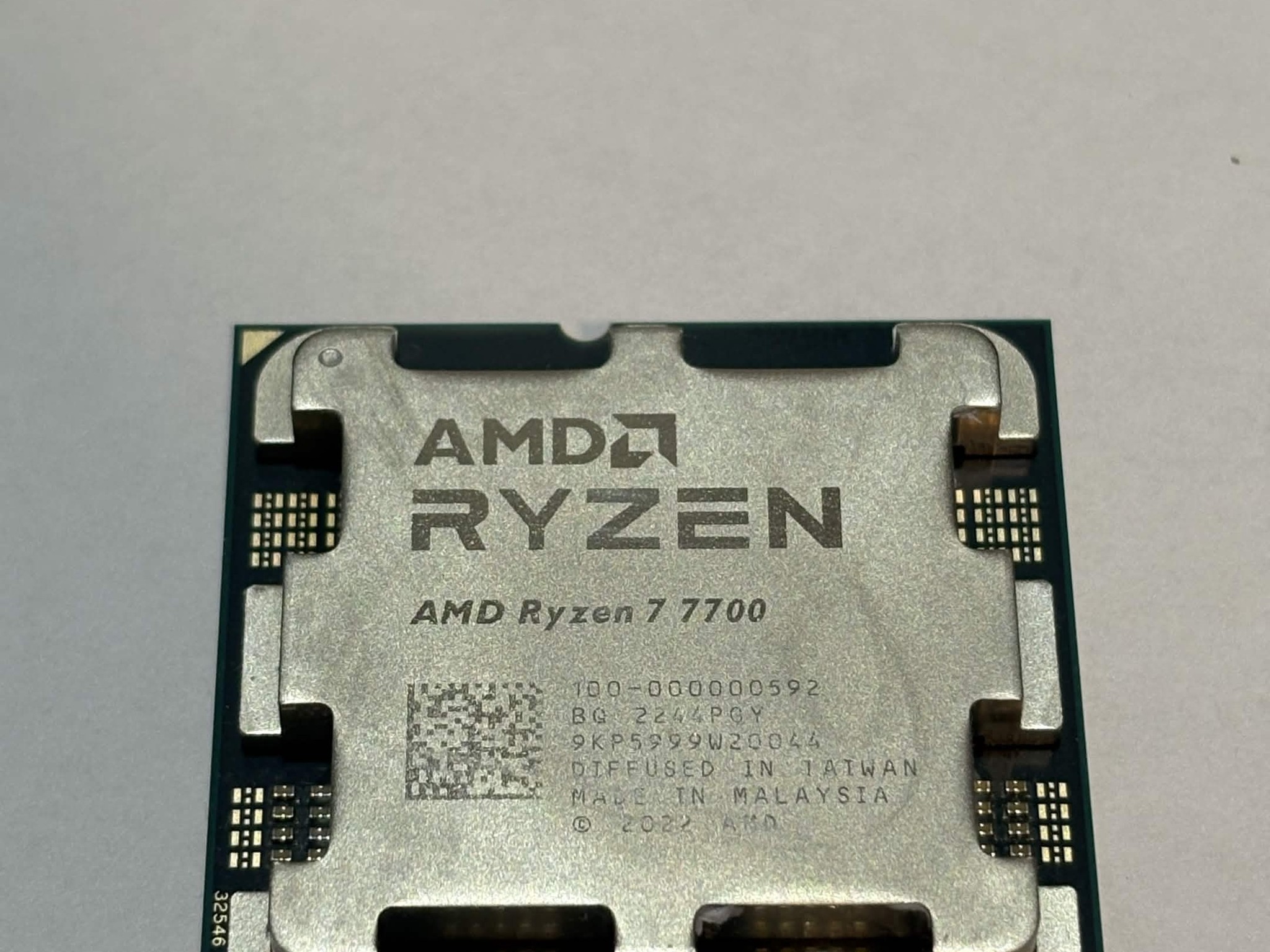 AMD Ryzen 7 7700