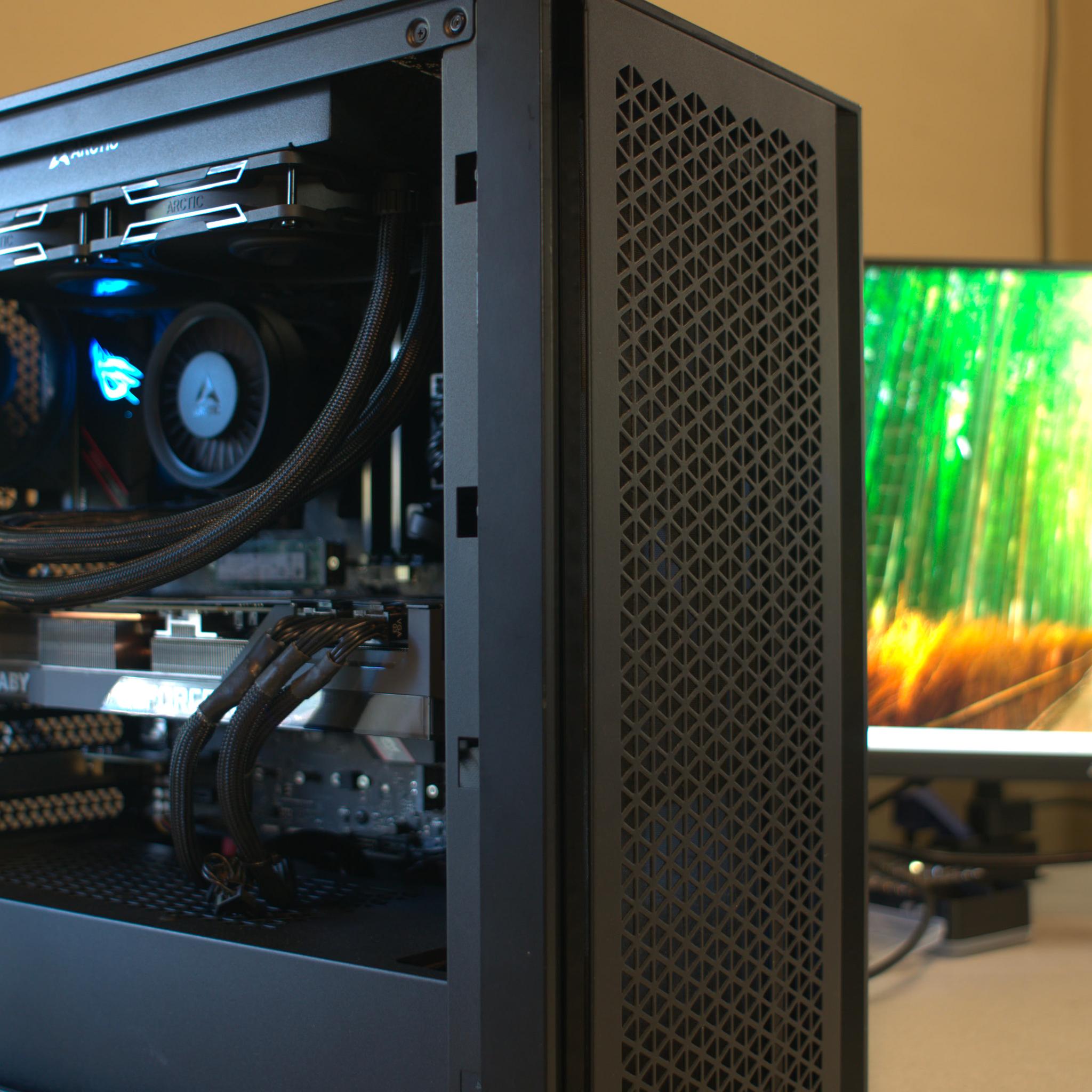 Performance Gaming/Workstation PC - RTX 3080Ti, Ryzen 5800X, 32GB RAM,