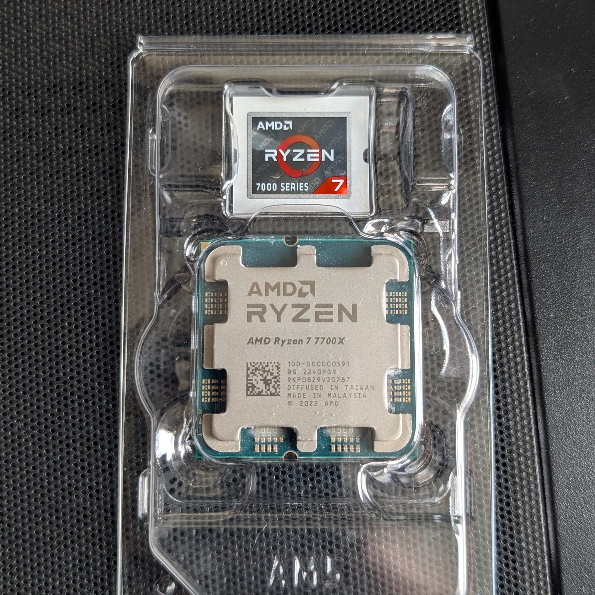 AMD Ryzen 7 7700X