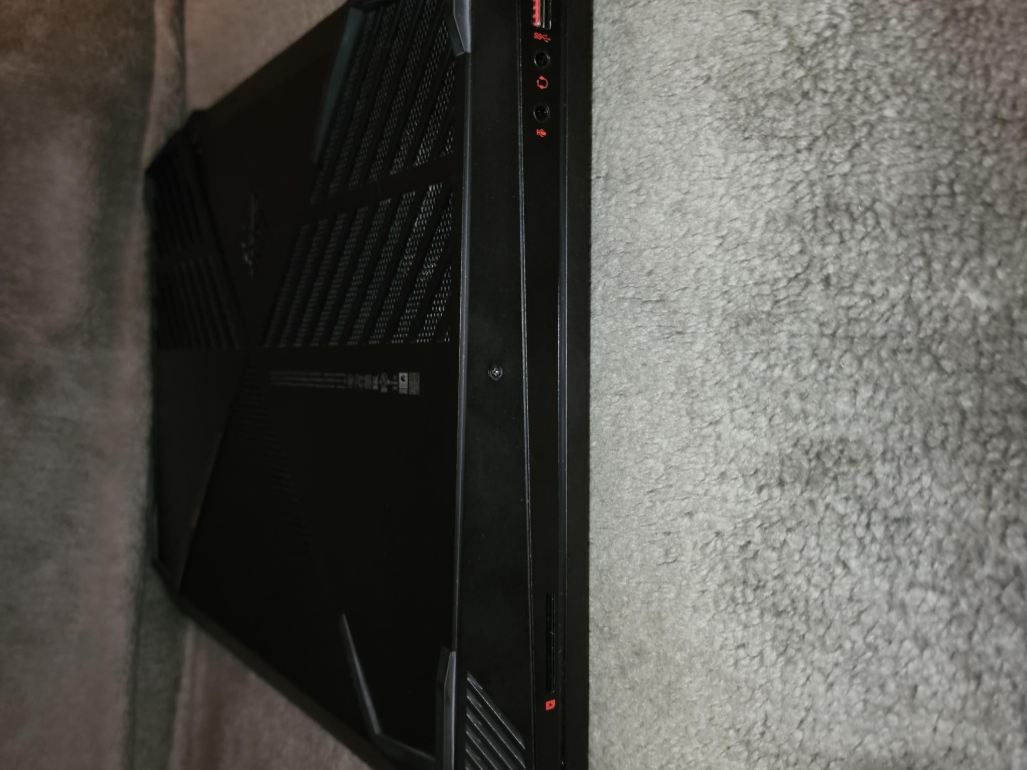 HP Omen 15, Intel i7 8th Gen, 128GB SSD 1TB HDD, 32GB RAM, NVIDIA GTX 1080, 15.6" 1920x1080p 60Hz