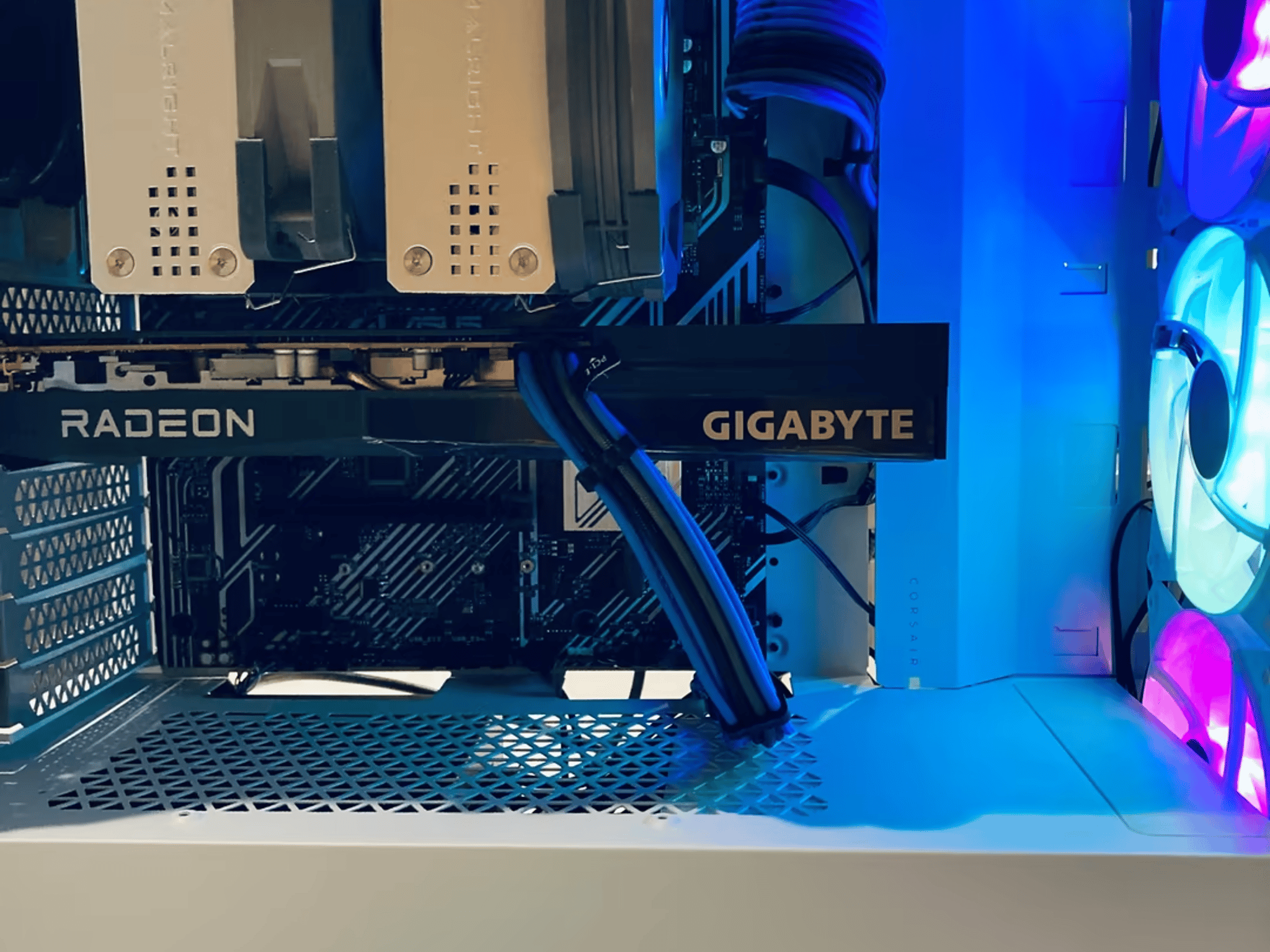 “The Warman” Rx 6600, I5-11400F Gaming and Streaming PC