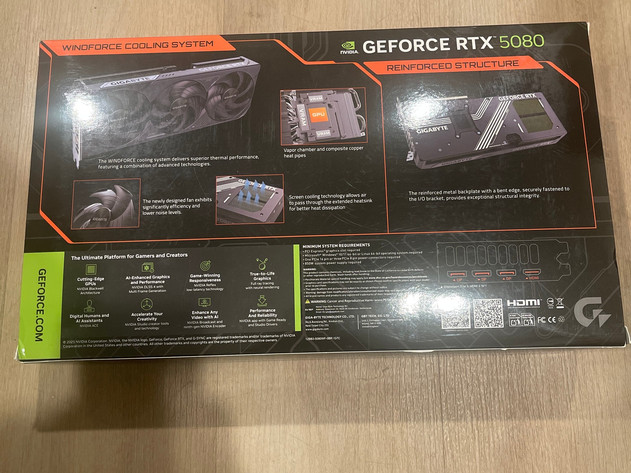 GIGABYTE GeForce RTX 5080 WINDFORCE SFF 16G