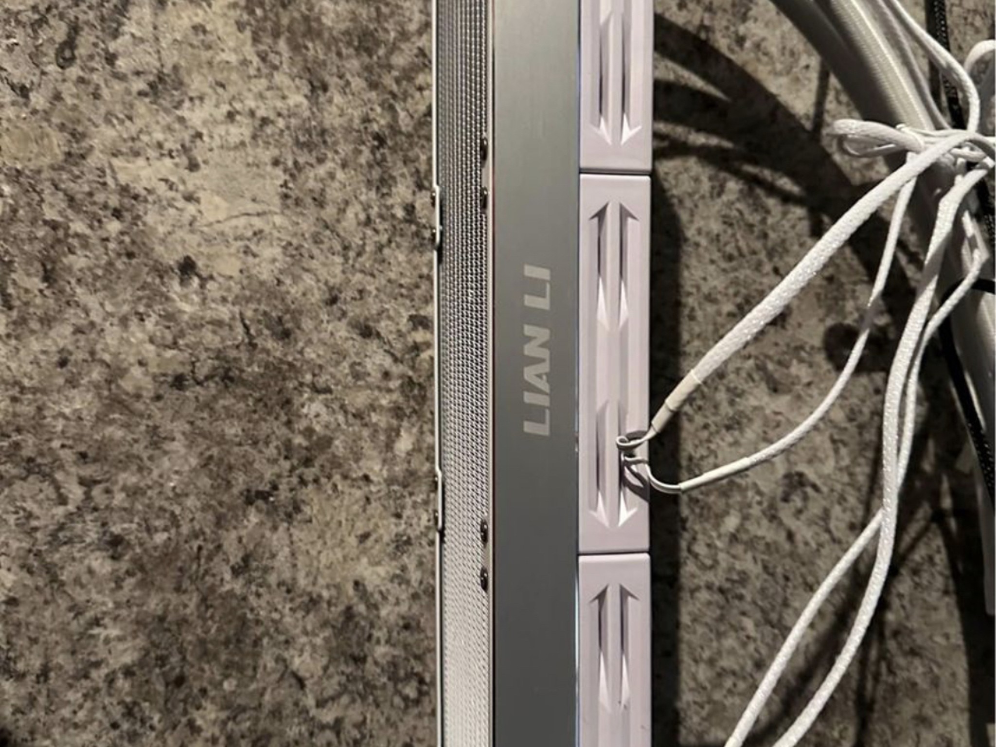 Lian li White AIO 360 Cooler