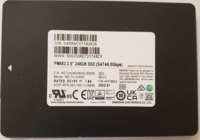 Samsung PM883 MZ-7LH2400 / MZ7LH240HAHQ-00005 240GB SATA RI Solid State Drive