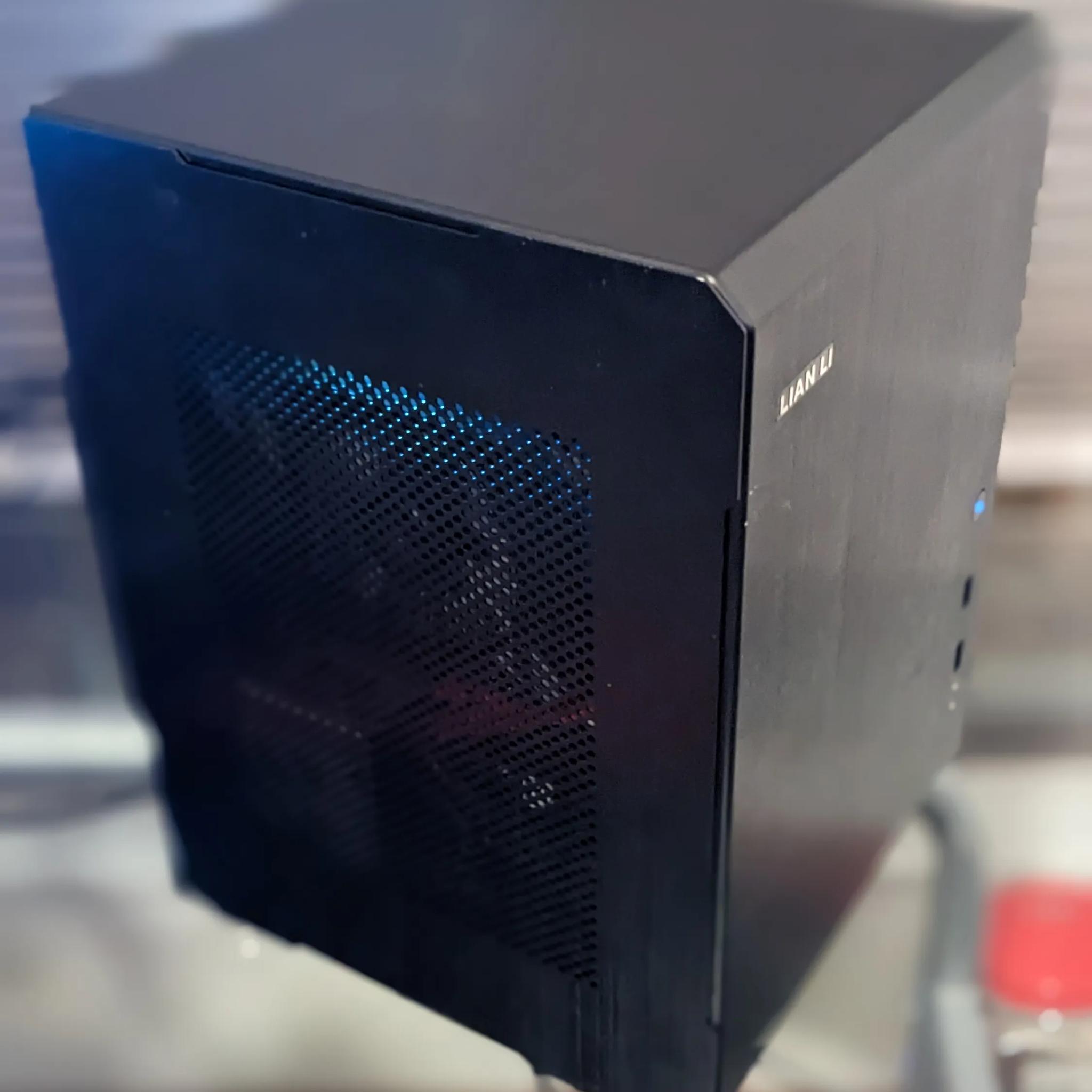 "Blade's Edge" Mini ITX Gaming PC - i7, 16gb RAM, GTX 1060, SSD/HDD, WiFi