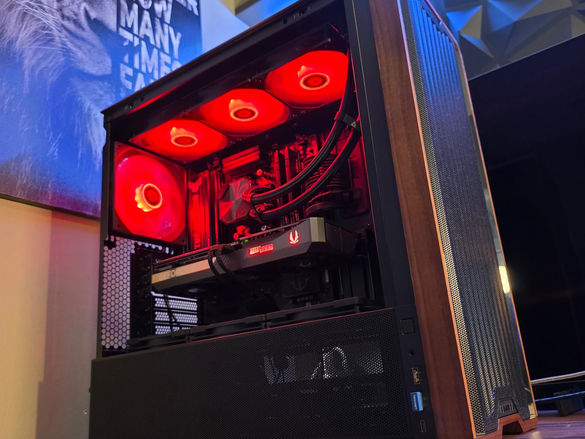 RTX 5070 + RYZEN 7 7700X DDR5 PC