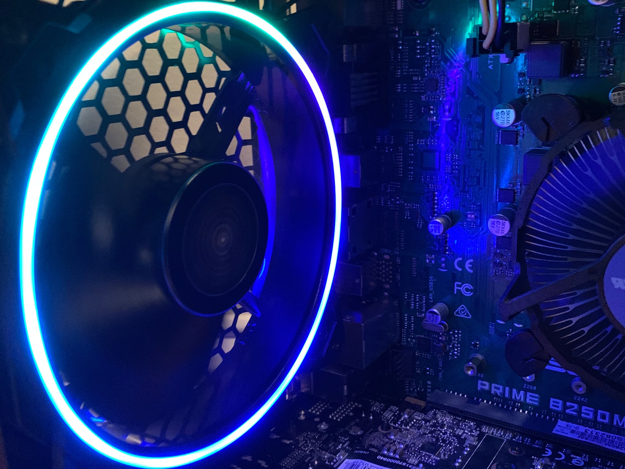 BUDGET VALUE 1080p GAMING PC GTX 970 16GB RAM 128GB SSD 500GB HDD G4560 RGB WIFI