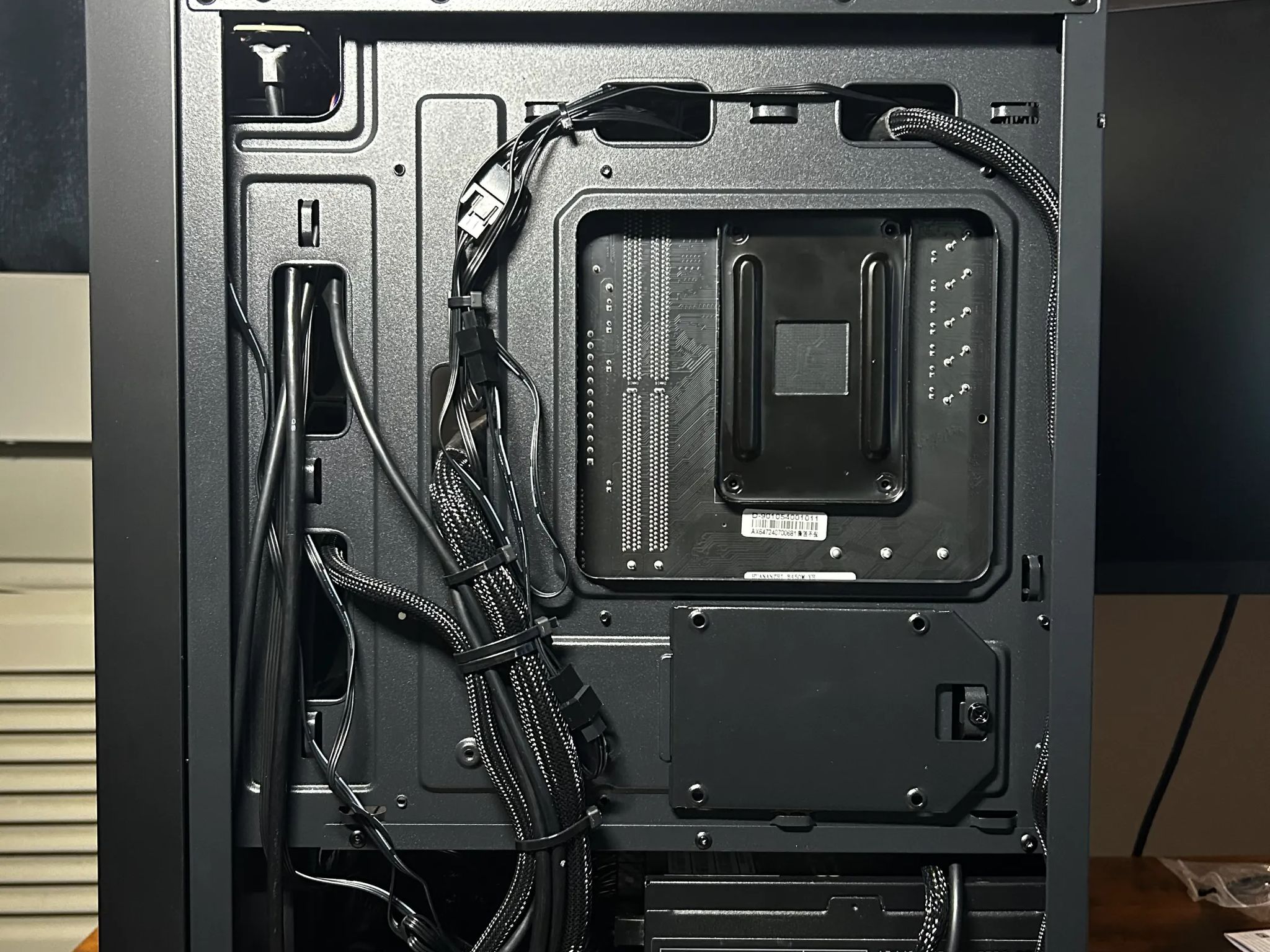 ULTRA BUDGET RYZEN 5 3600 + RTX 2060 Super GAMING PC!