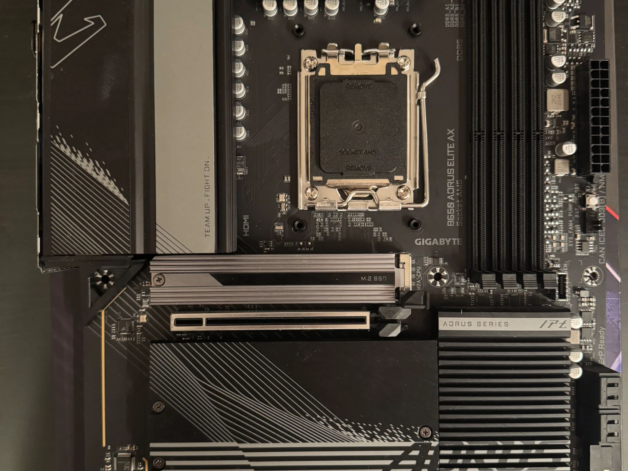 B650 AORUS ELITE AX Motherboard + AMD Ryzen™ 5 7500F + G.SKILL Trident Z5 DDR5 (AMD EXPO) 32GB Combo