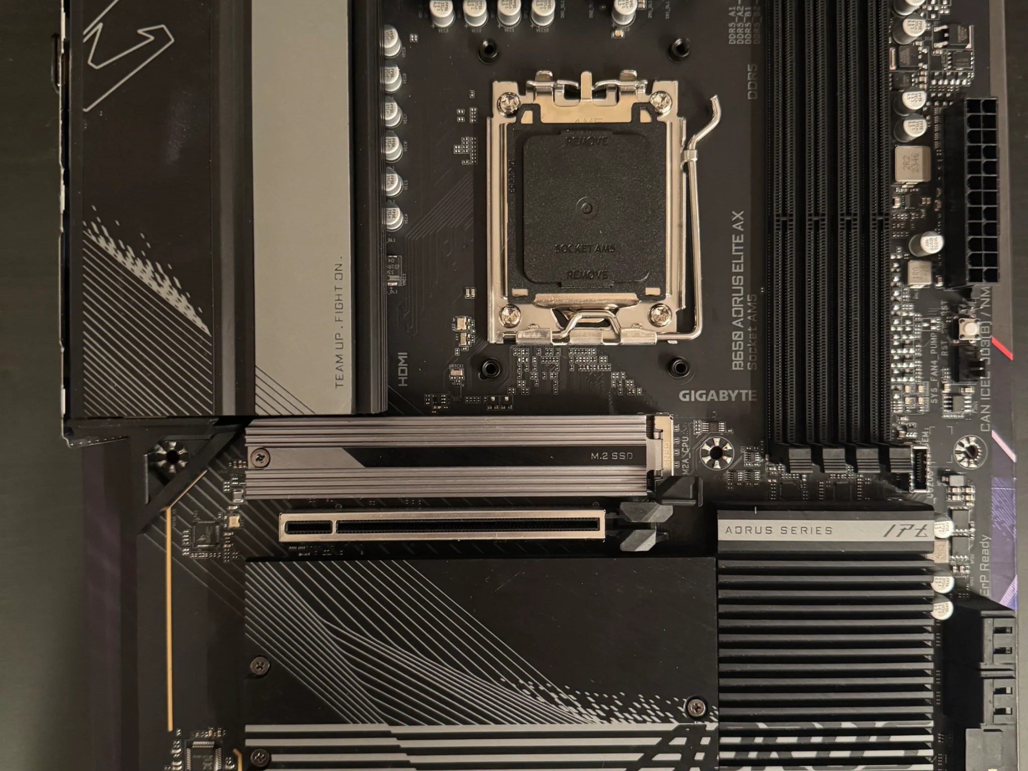 B650 AORUS ELITE AX Motherboard + AMD Ryzen™ 5 7500F + G.SKILL Trident Z5 DDR5 (AMD EXPO) 32GB Combo