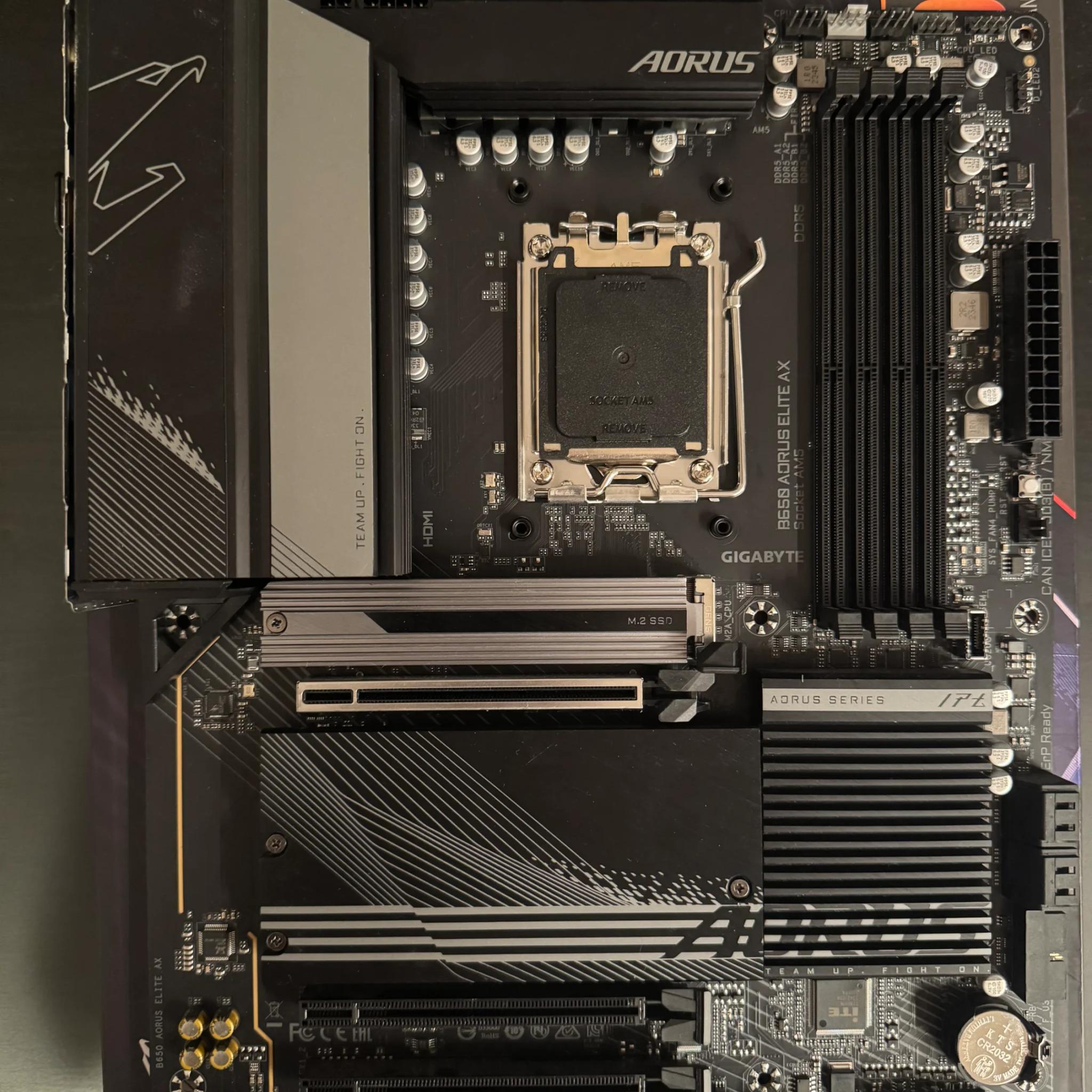 B650 AORUS ELITE AX Motherboard + AMD Ryzen™ 5 7500F + G.SKILL Trident Z5 DDR5 (AMD EXPO) 32GB Combo