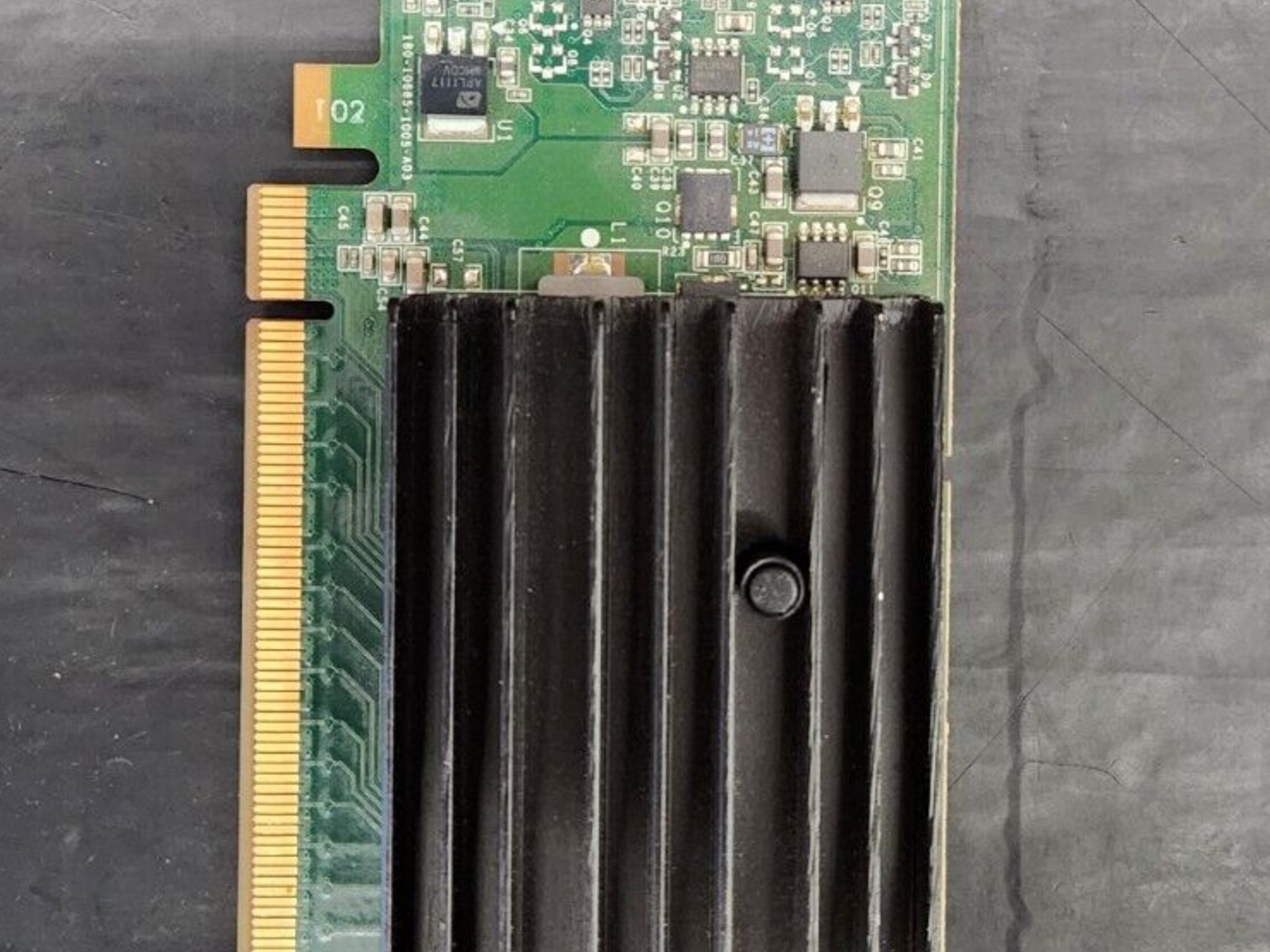 Quadro NVS 295 256MB PCI-E X16 Low Profile Video Graphics Card - DisplayPort