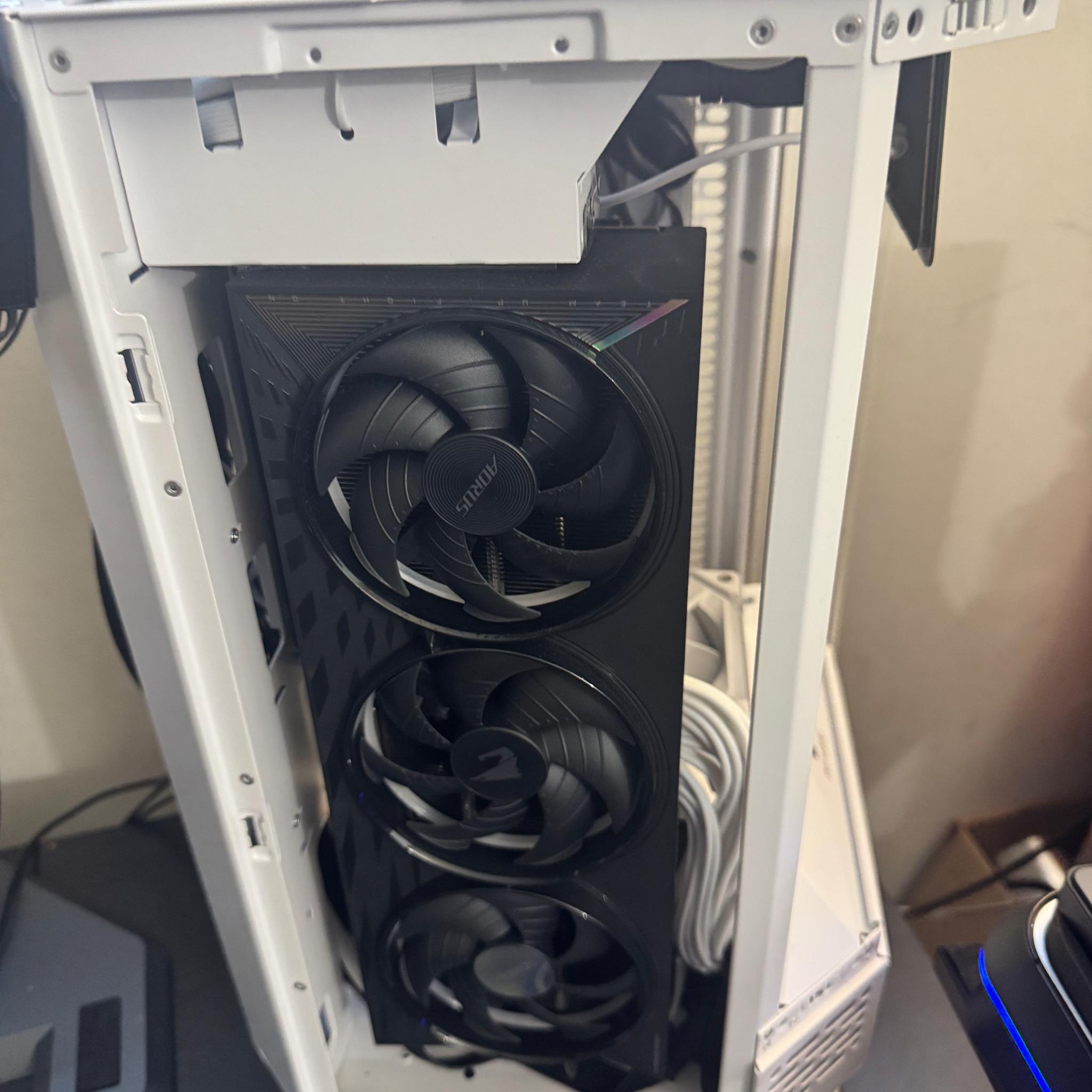 Gigabyte 9070xt elite 340w