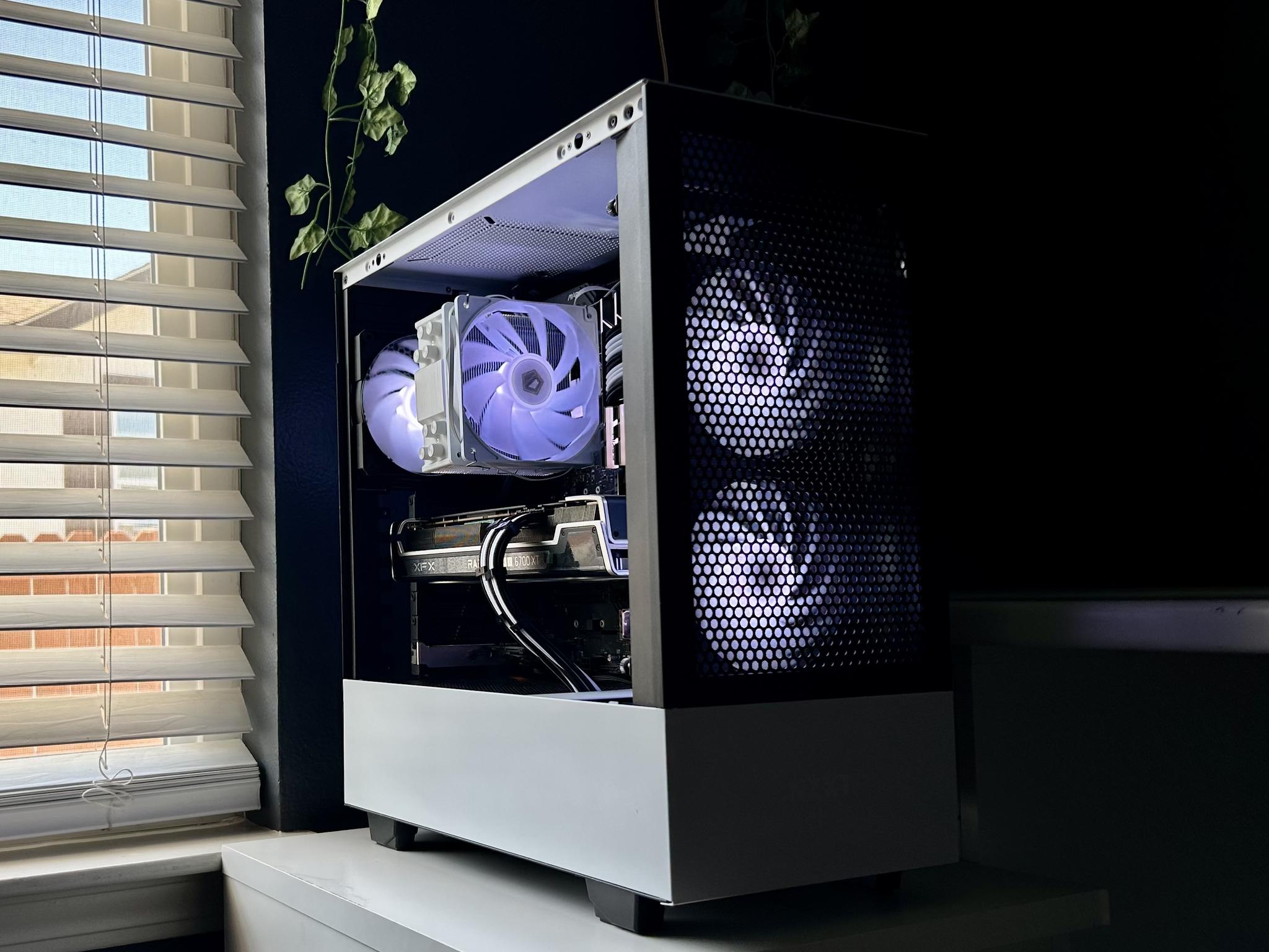 ⚫🟣⚪️ XFX RX 6700XT 12GB // Intel i5 11400F