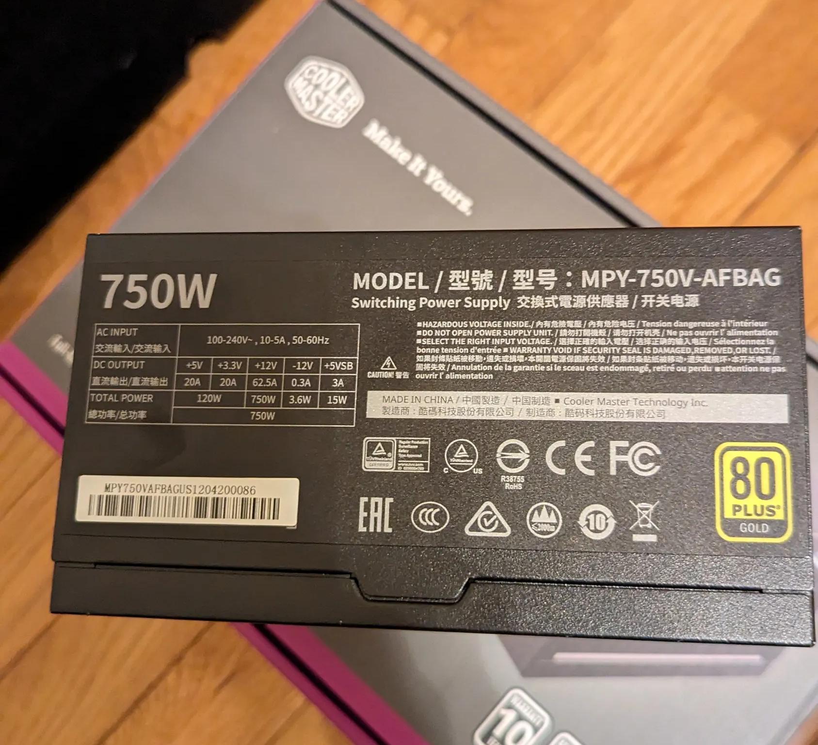 Cooler Master V750 Gold V2 Full Modular,750W, 80+ Gold Efficiency, Semi-fanless
