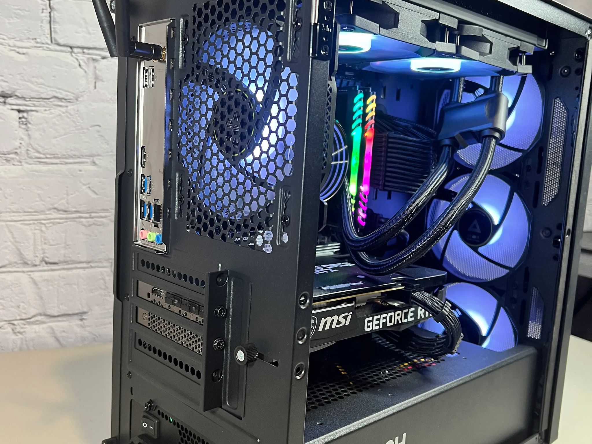 The Gamer | RTX 3060 ti | Ryzen 5 5600 | 1TB M.2 | 16GB Gaming PC