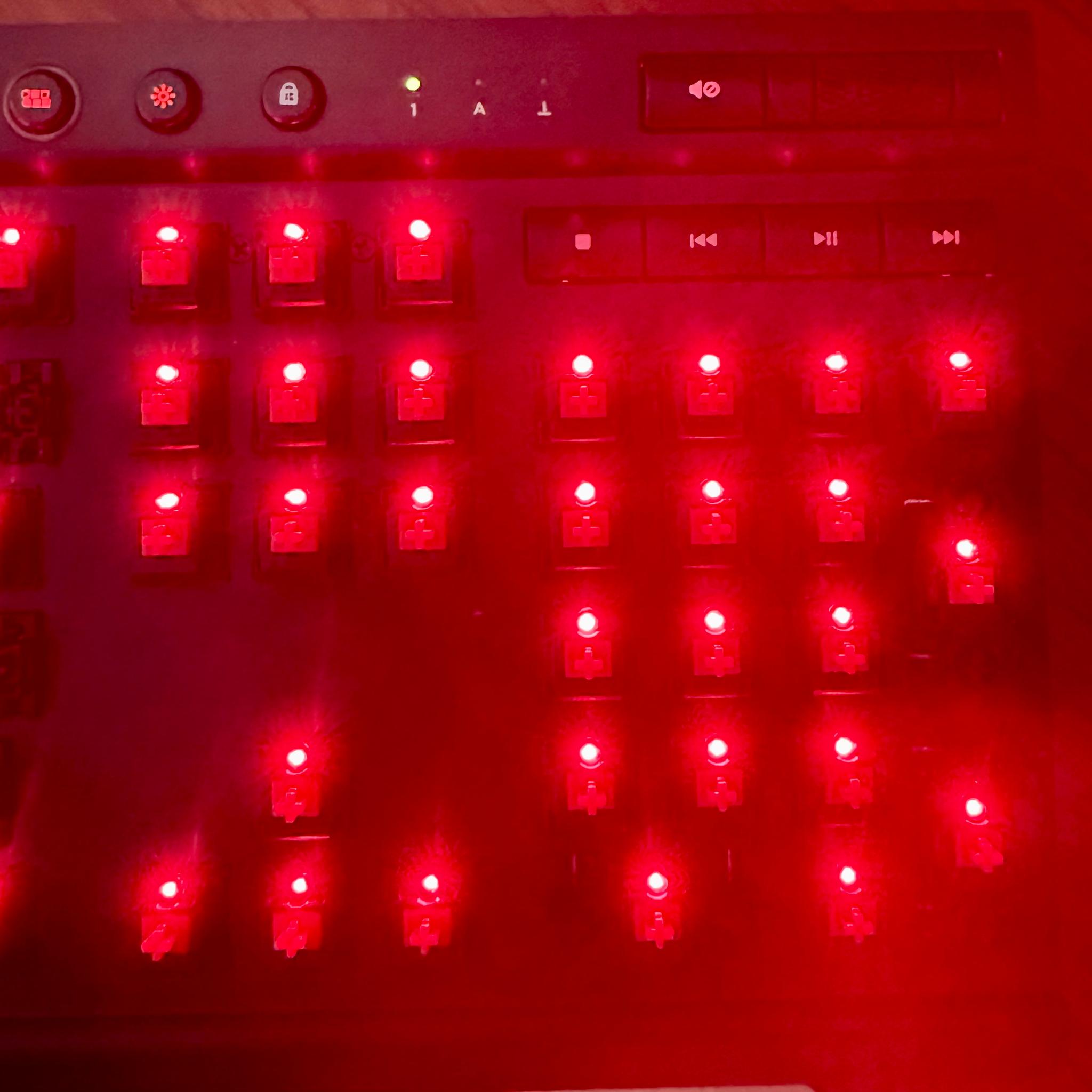 Corsair Vengeance K70 Mechanical Gaming Keyboard
