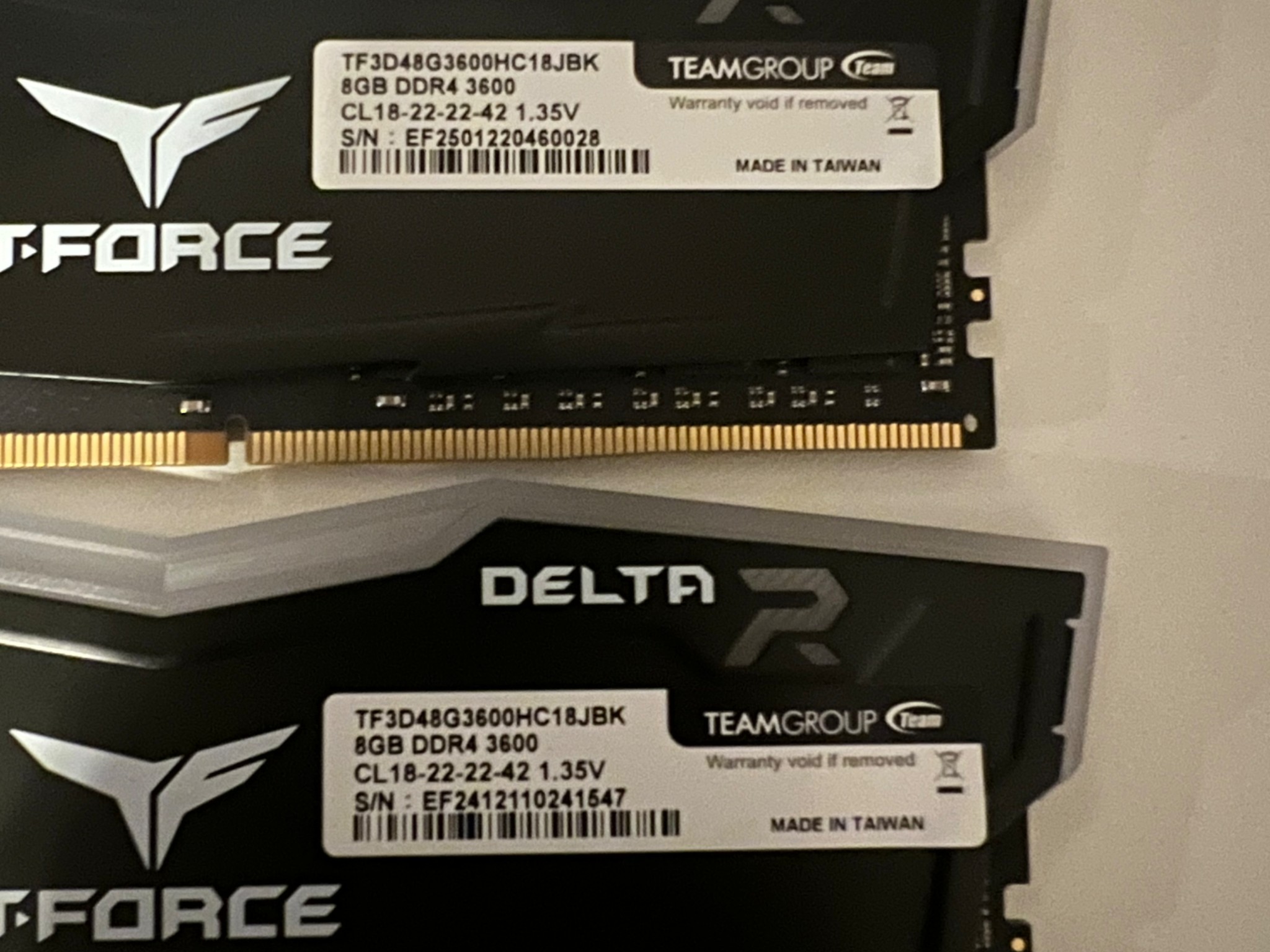 TEAMGROUP T-Force Delta RGB DDR4 32GB (4x8) 3600MHz (PC4-28800) CL18