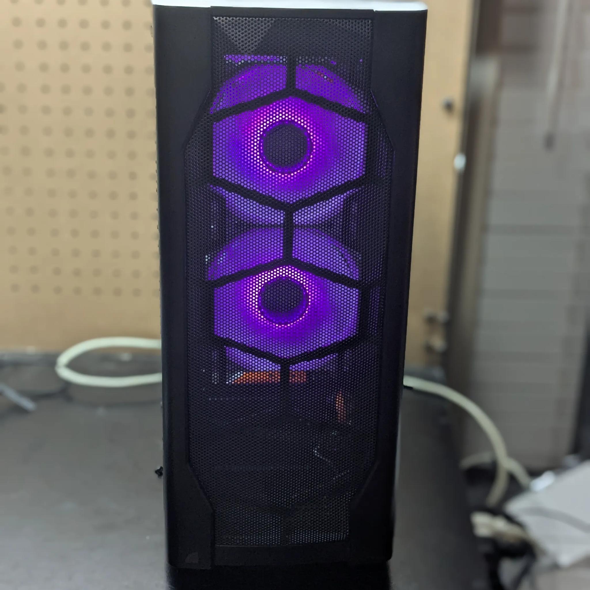 100 FPS Fortnite | 180 Day Warranty | i5-4590 , 16GB RAM, 480GB SSD, RX 570 4GB, RGB, Wifi, Win10