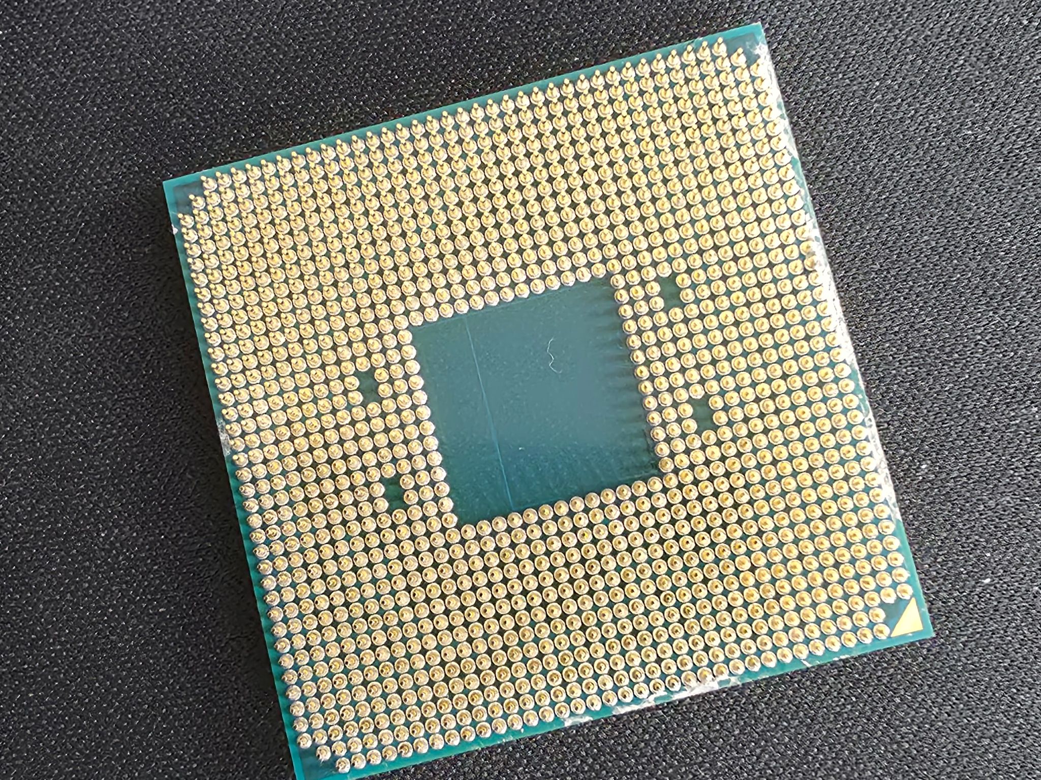 AMD Ryzen 7 5800X3D