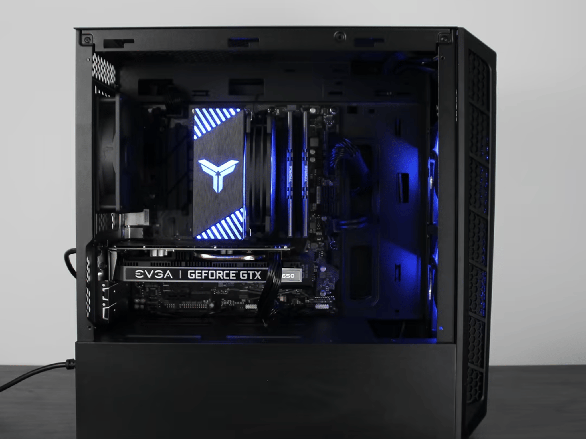 Budget Gaming PC Intel i3 10100f + GTX 1650